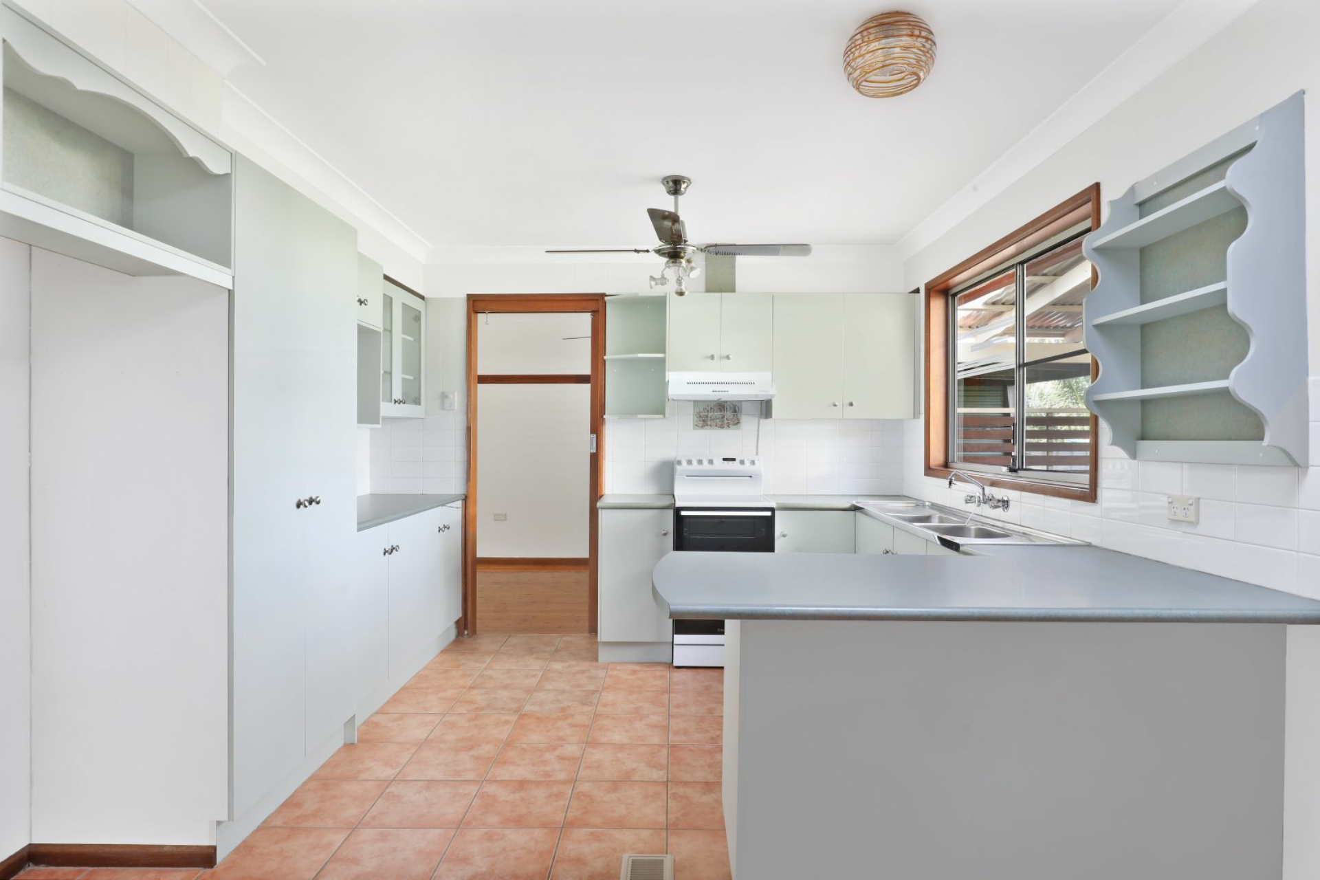 138 Lake Entrance Rd, OAK FLATS