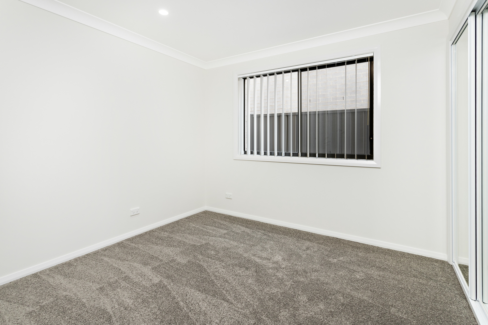 14 Valley View Cres, ALBION PARK