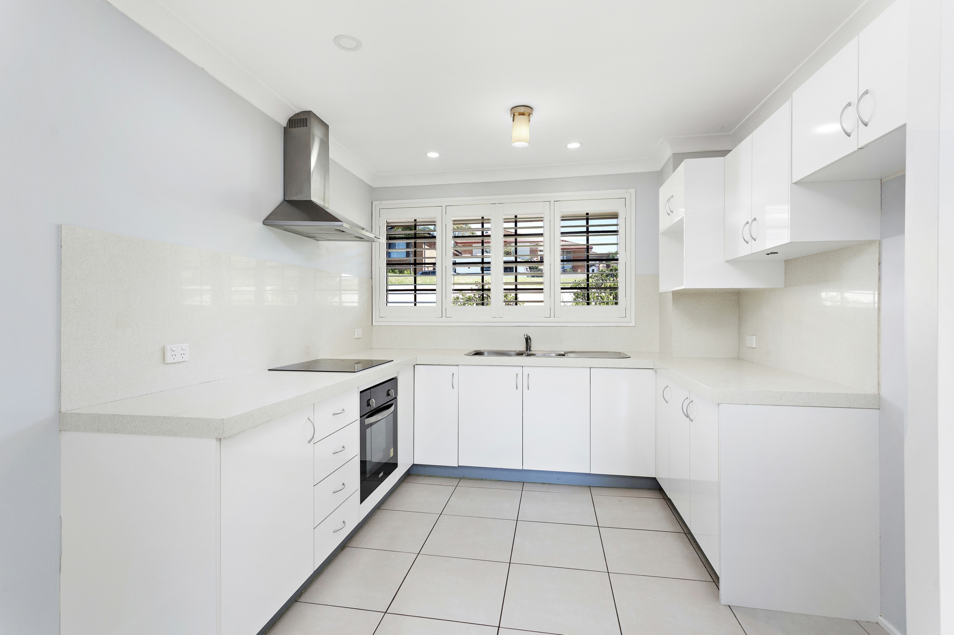 79 Ocean Beach Drive, SHELLHARBOUR