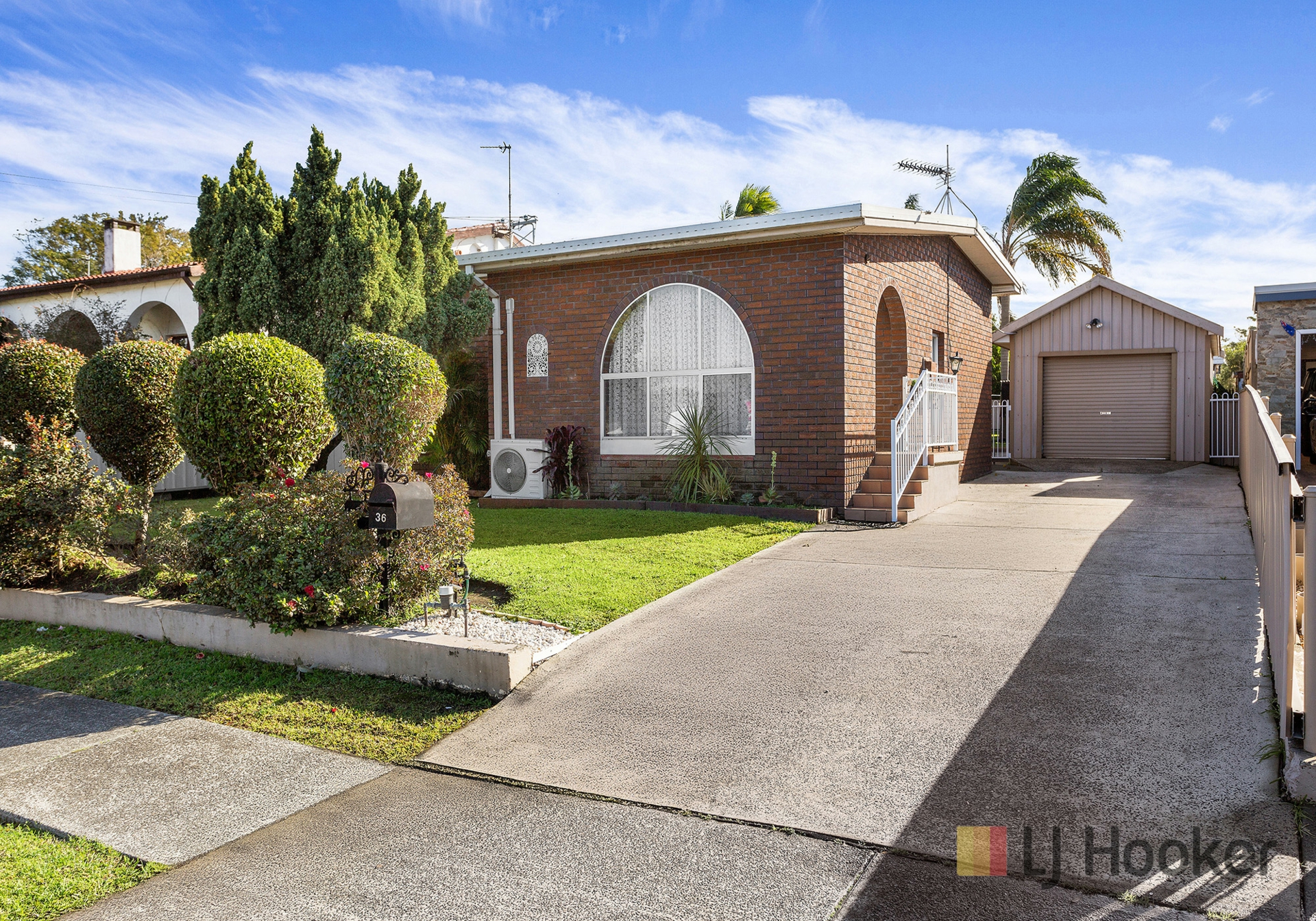 36 Kingston Street, OAK FLATS