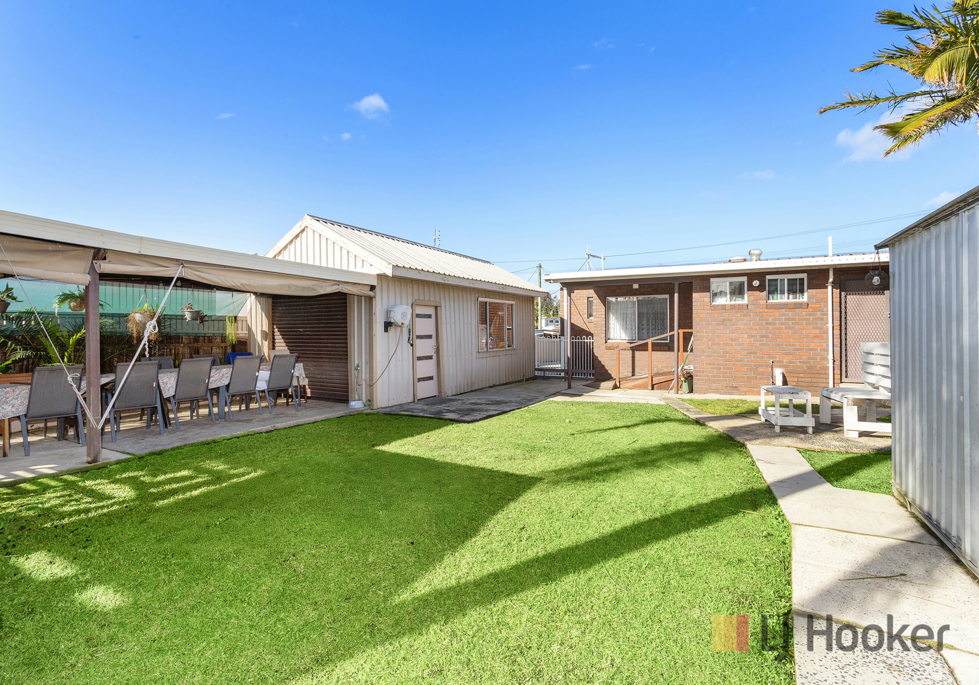 36 Kingston Street, OAK FLATS