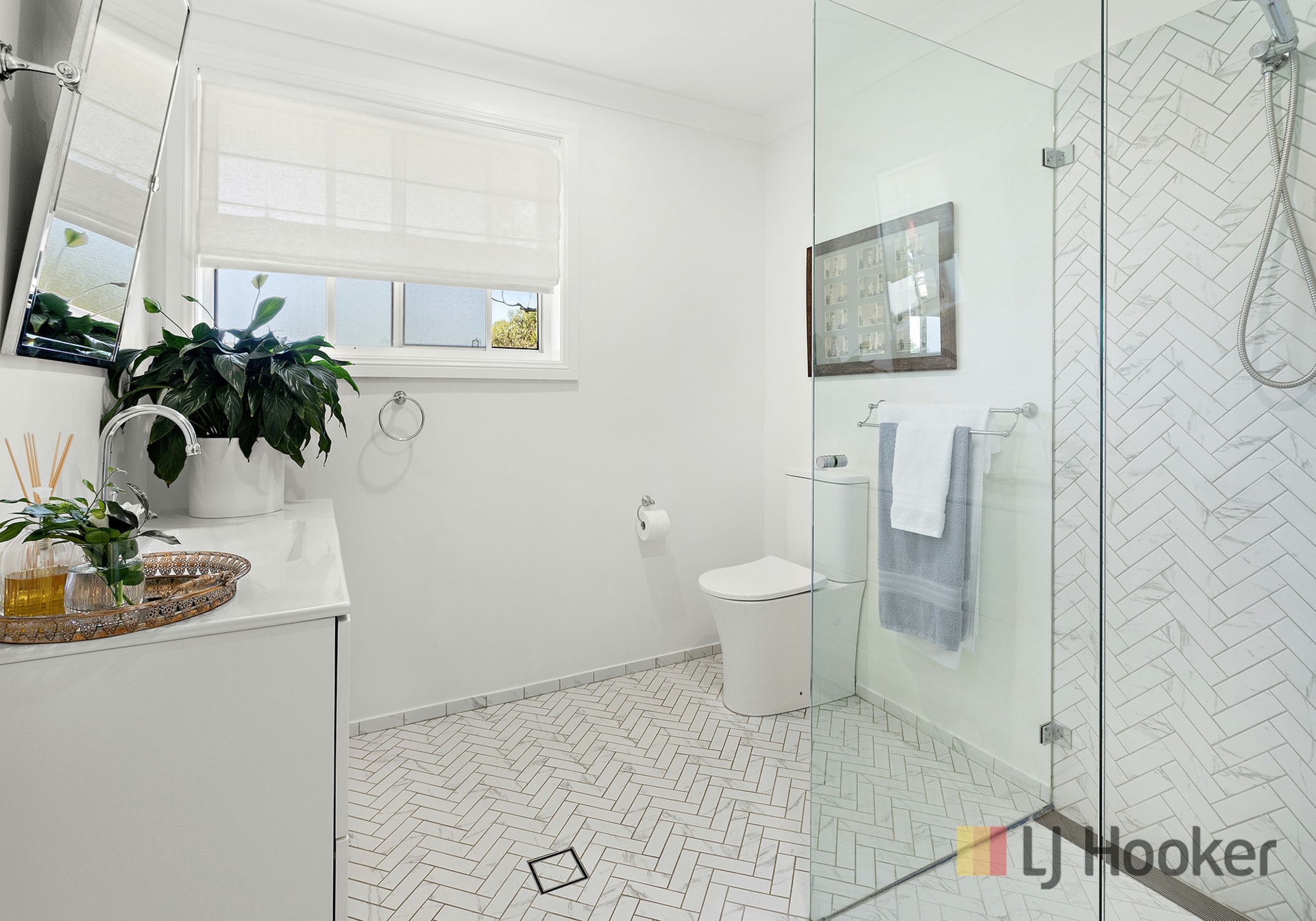 1/34a Addison Street — photo 13 of 22