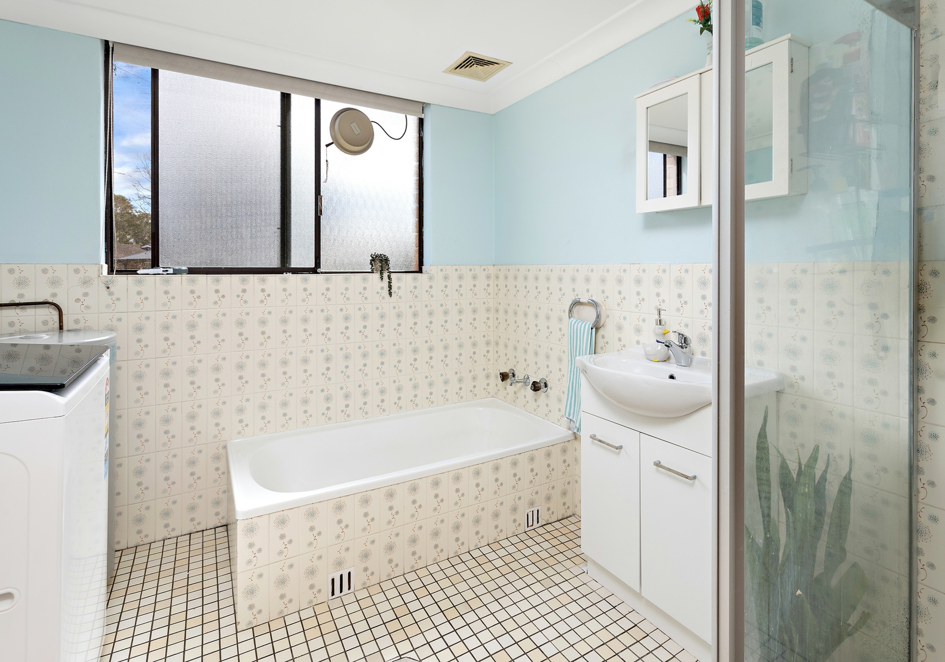 1/37 Roberts Avenue — photo 13 of 15