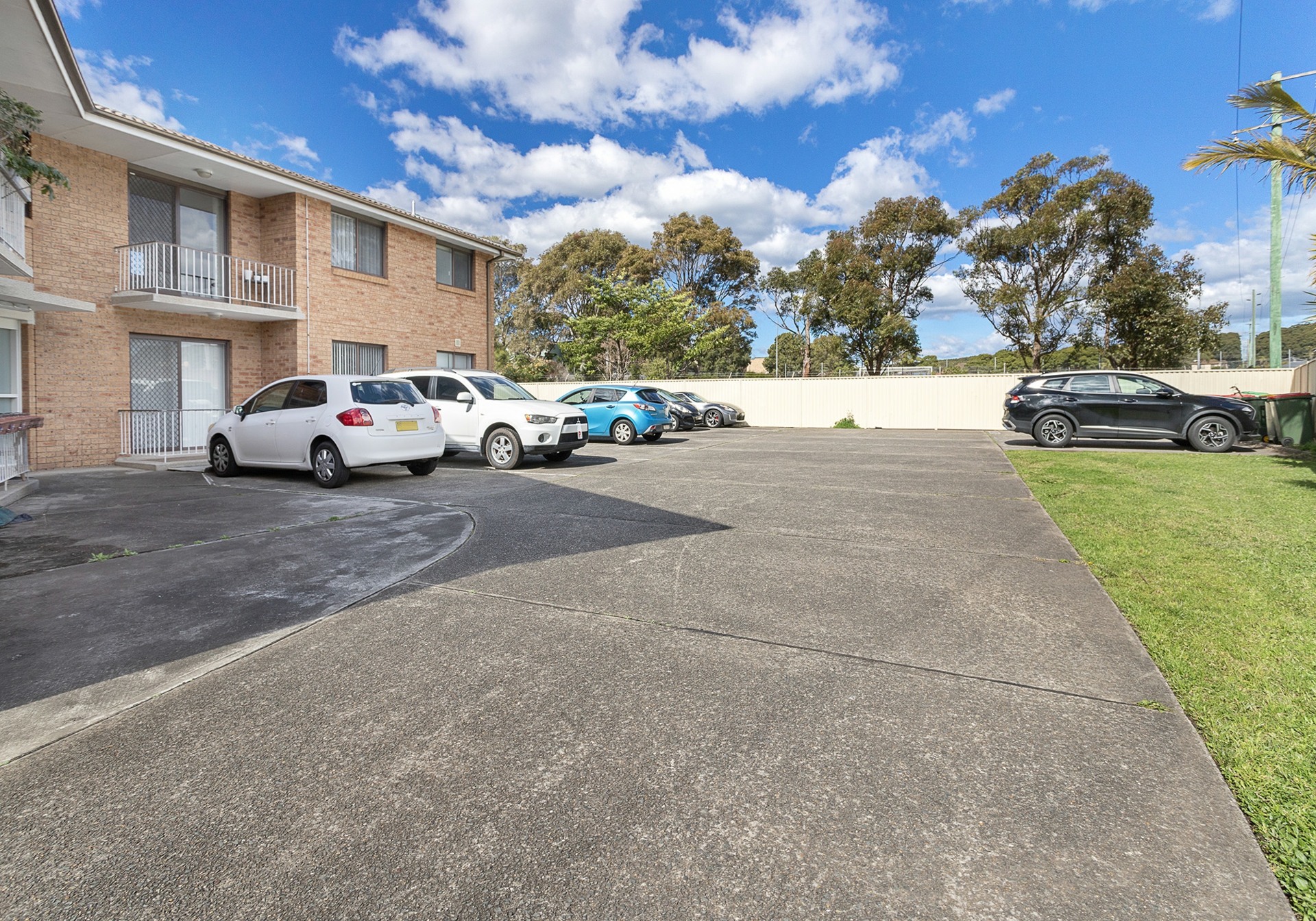 1/37 Roberts Avenue — photo 14 of 15