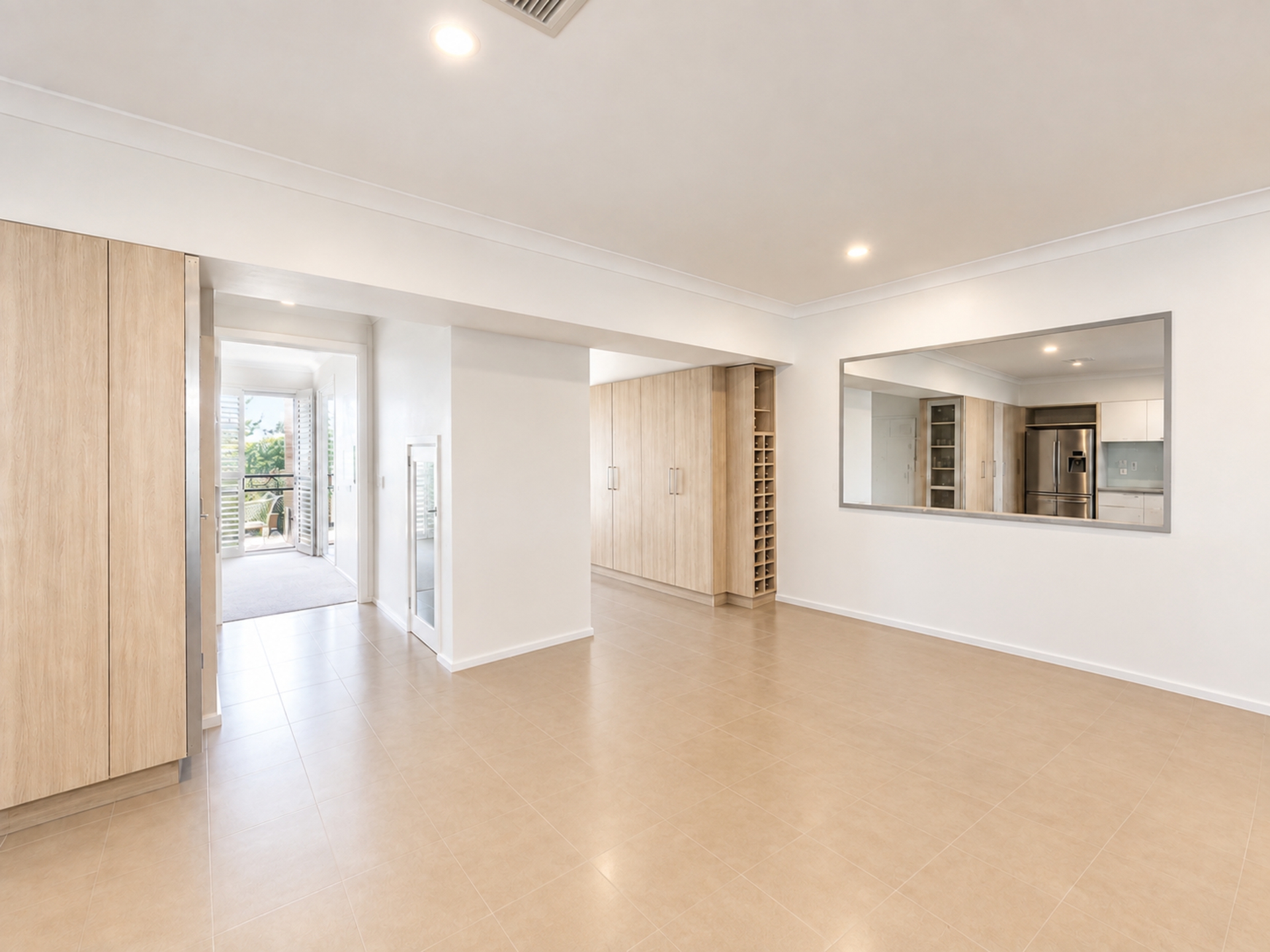 50 Cove Boulevard — photo 5 of 13