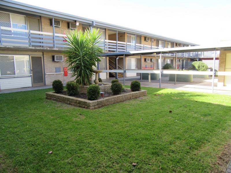 5 / 1 Cameron Avenue, GILLES PLAINS