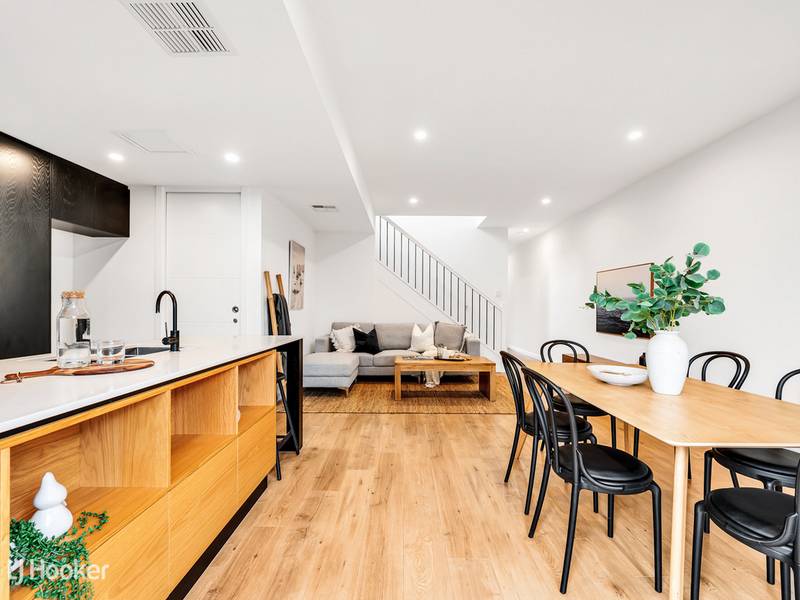 1A Douglas Grove, GLENELG NORTH
