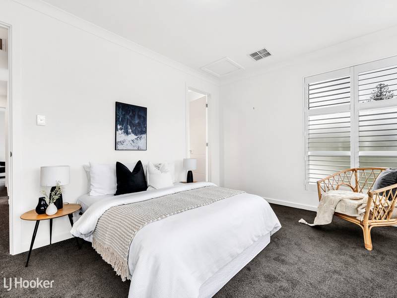 1A Douglas Grove, GLENELG NORTH