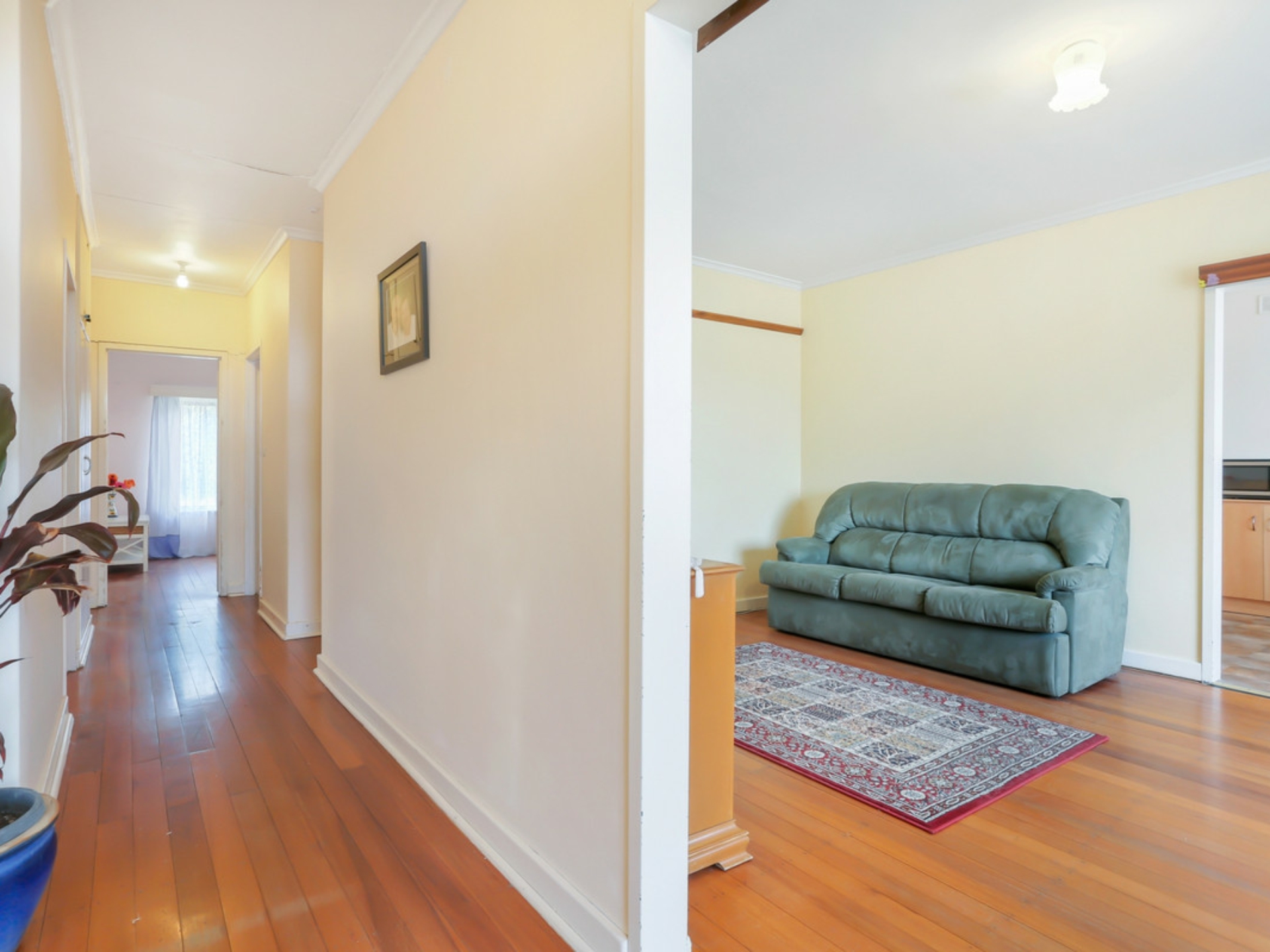 8 Cash Street, ROSTREVOR