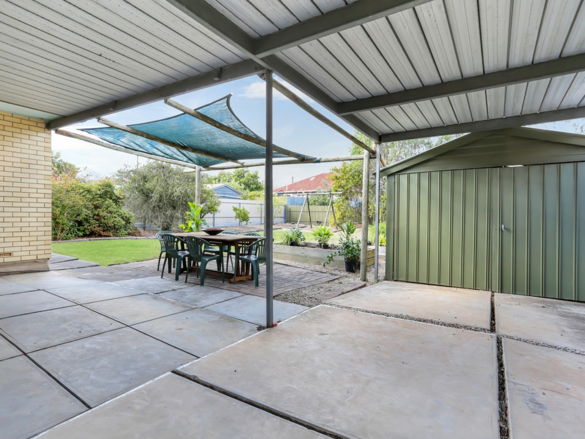 8 Cash Street, ROSTREVOR
