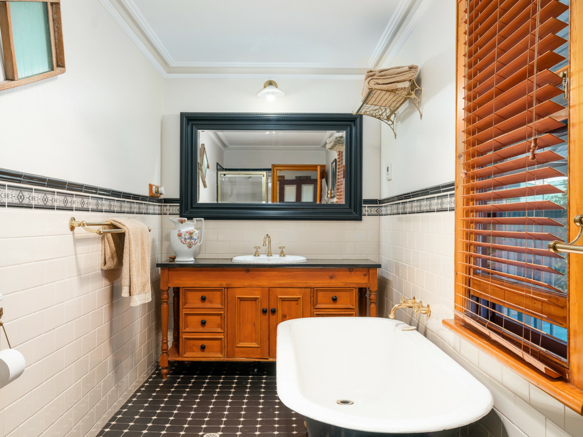 81 Woolnough Road, SEMAPHORE