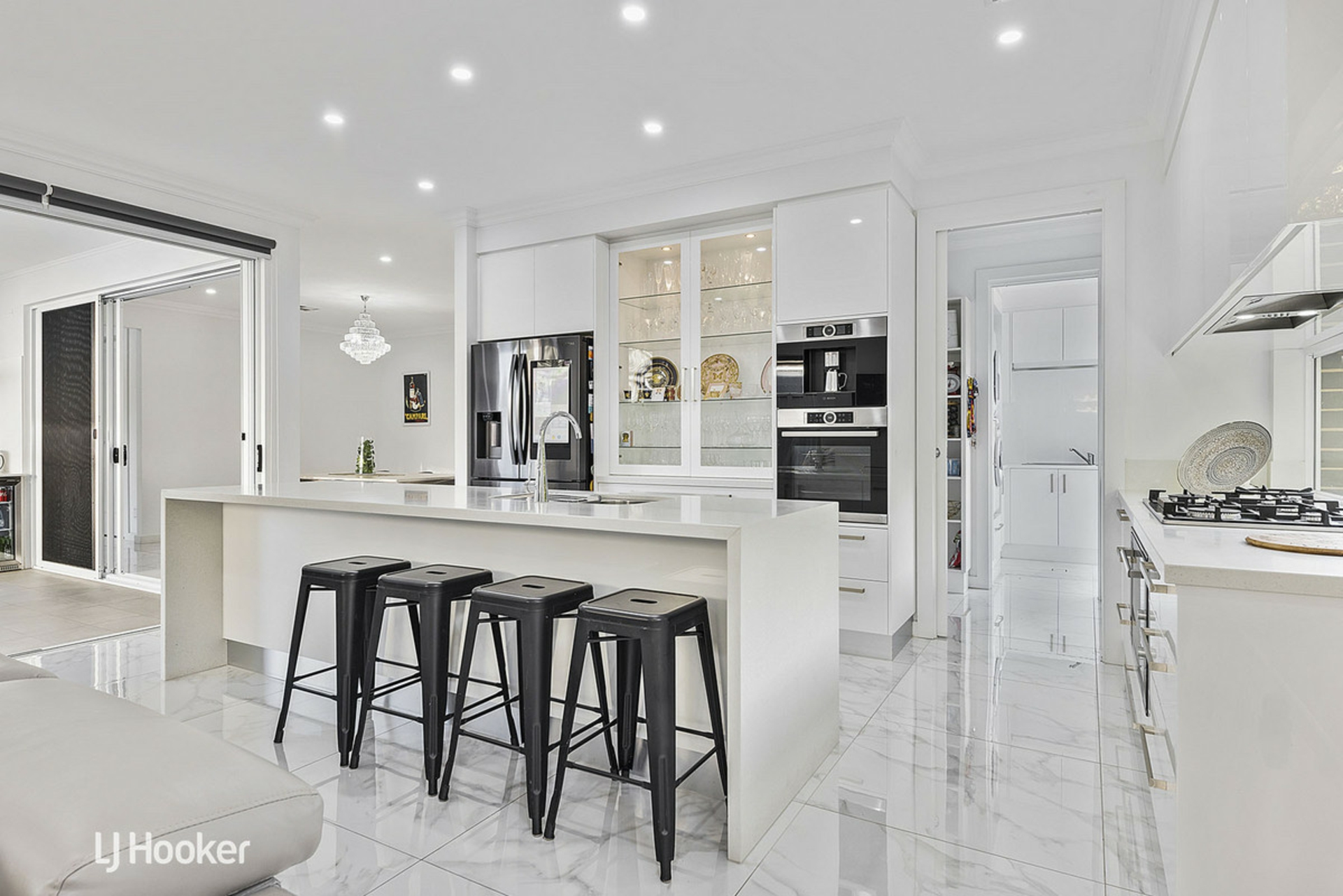155 Sixth Avenue, ROYSTON PARK