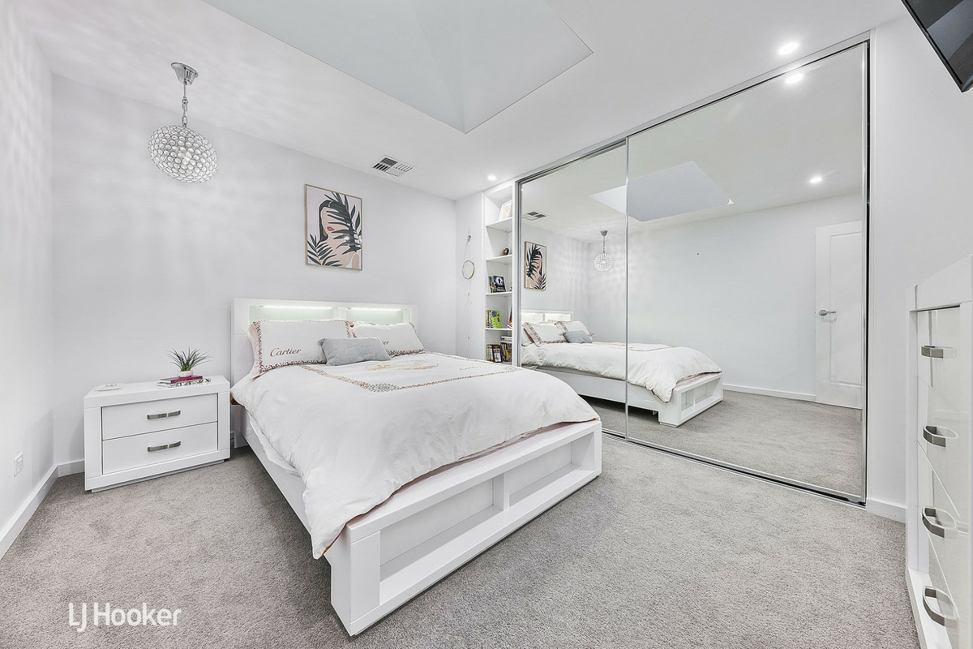 155 Sixth Avenue, ROYSTON PARK