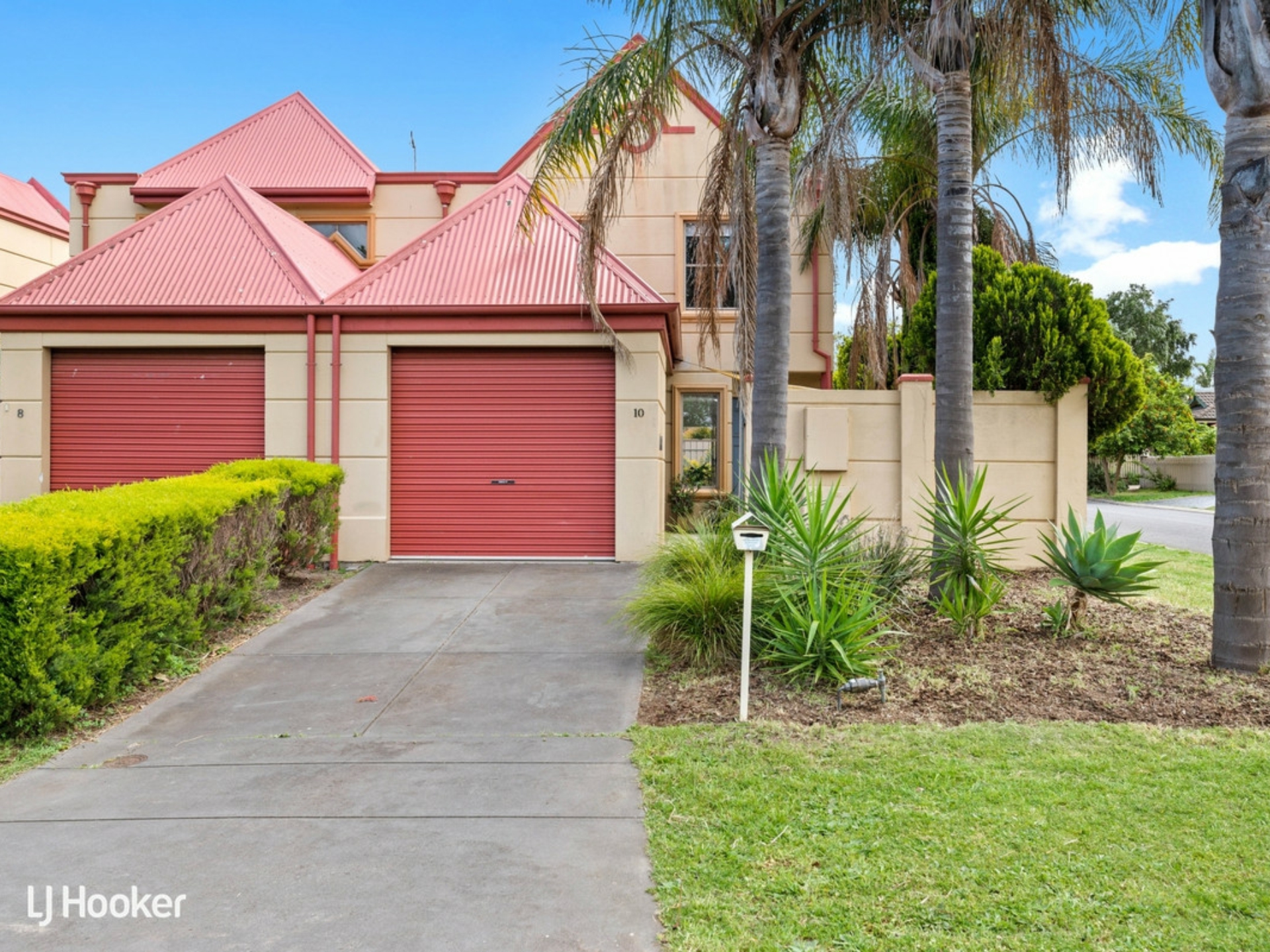 10 Abbey Close Holden Hill SA