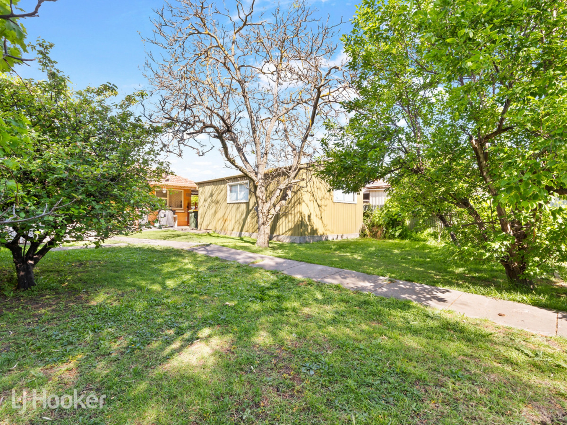 4 Avenue Road, PARADISE