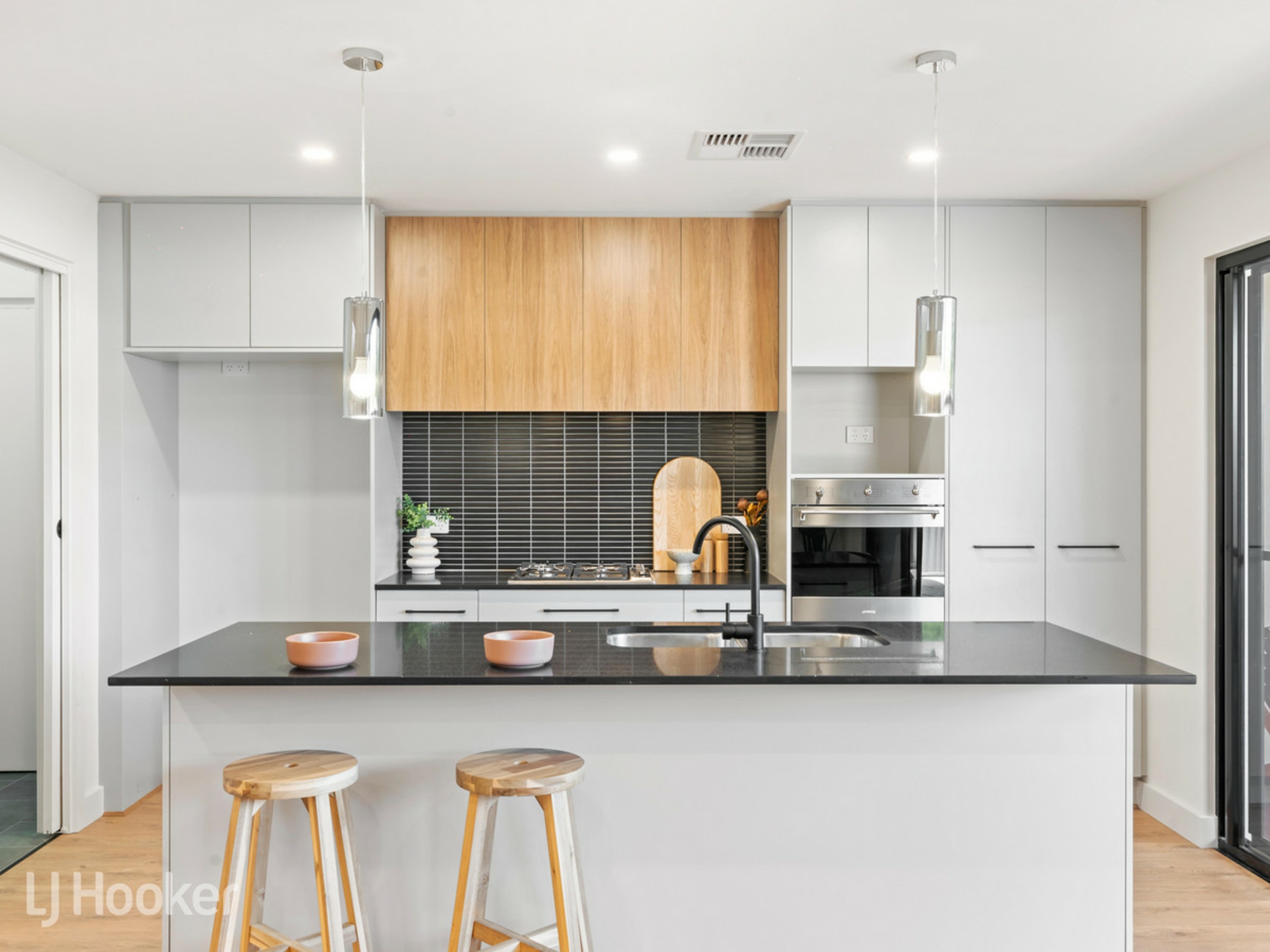 1B Braeside Avenue, HOLDEN HILL