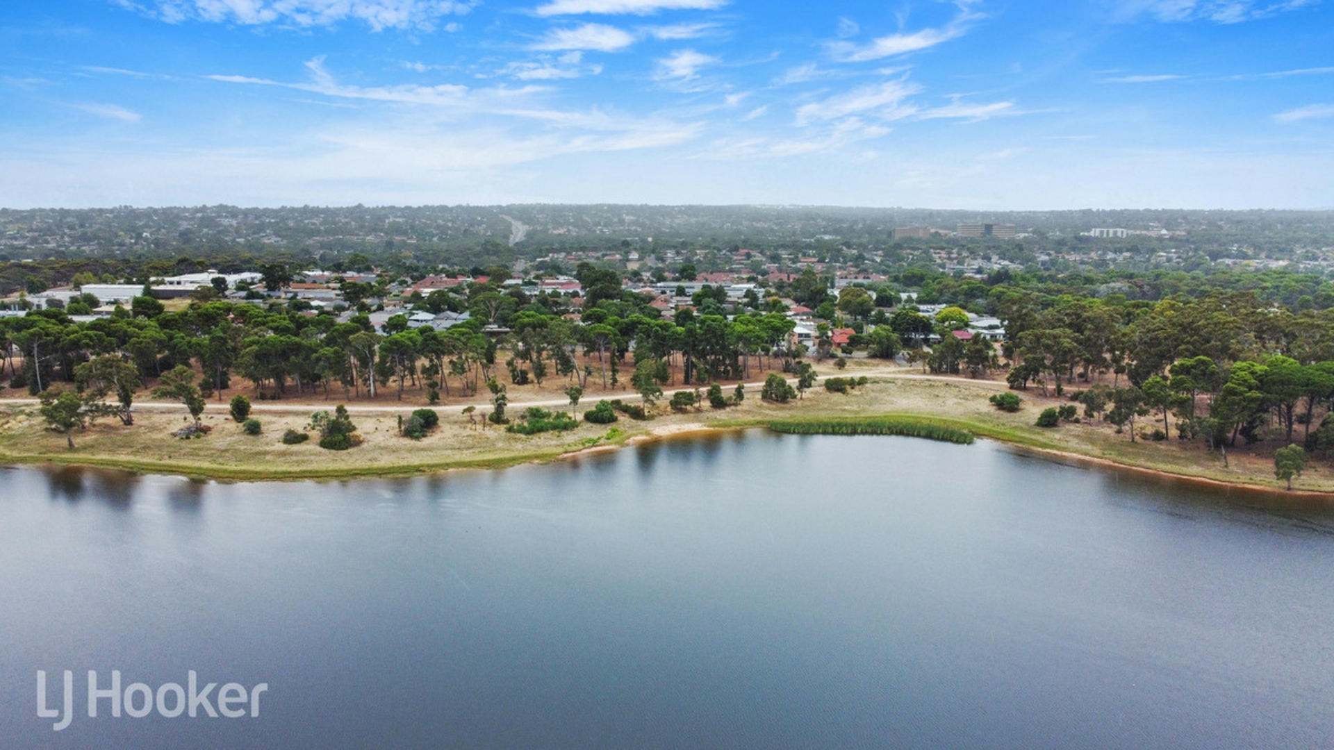 1B Braeside Avenue, HOLDEN HILL