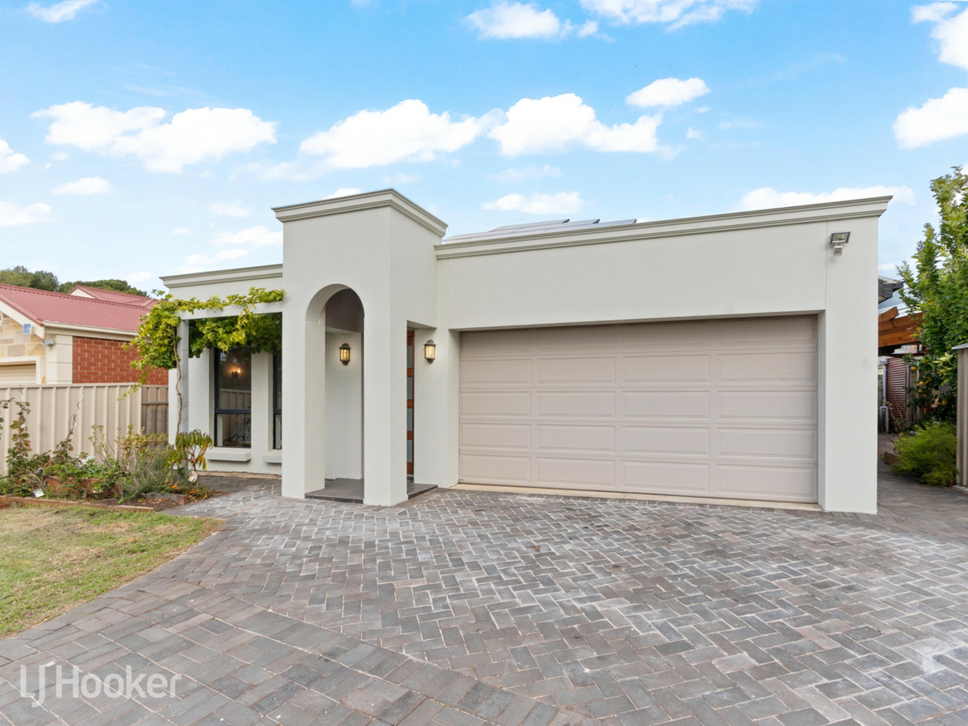 13A Melinda Crescent, PARADISE