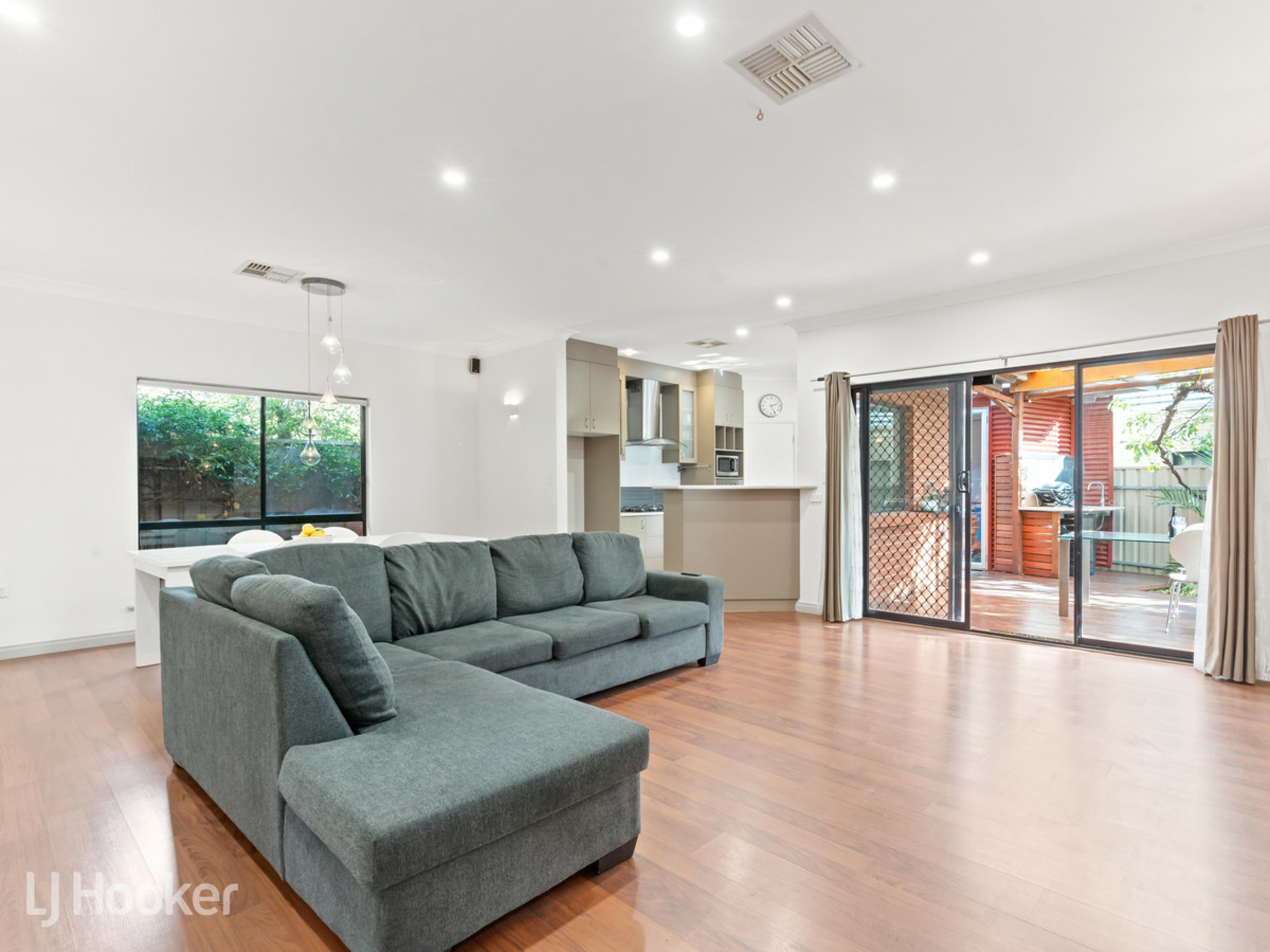 13A Melinda Crescent, PARADISE
