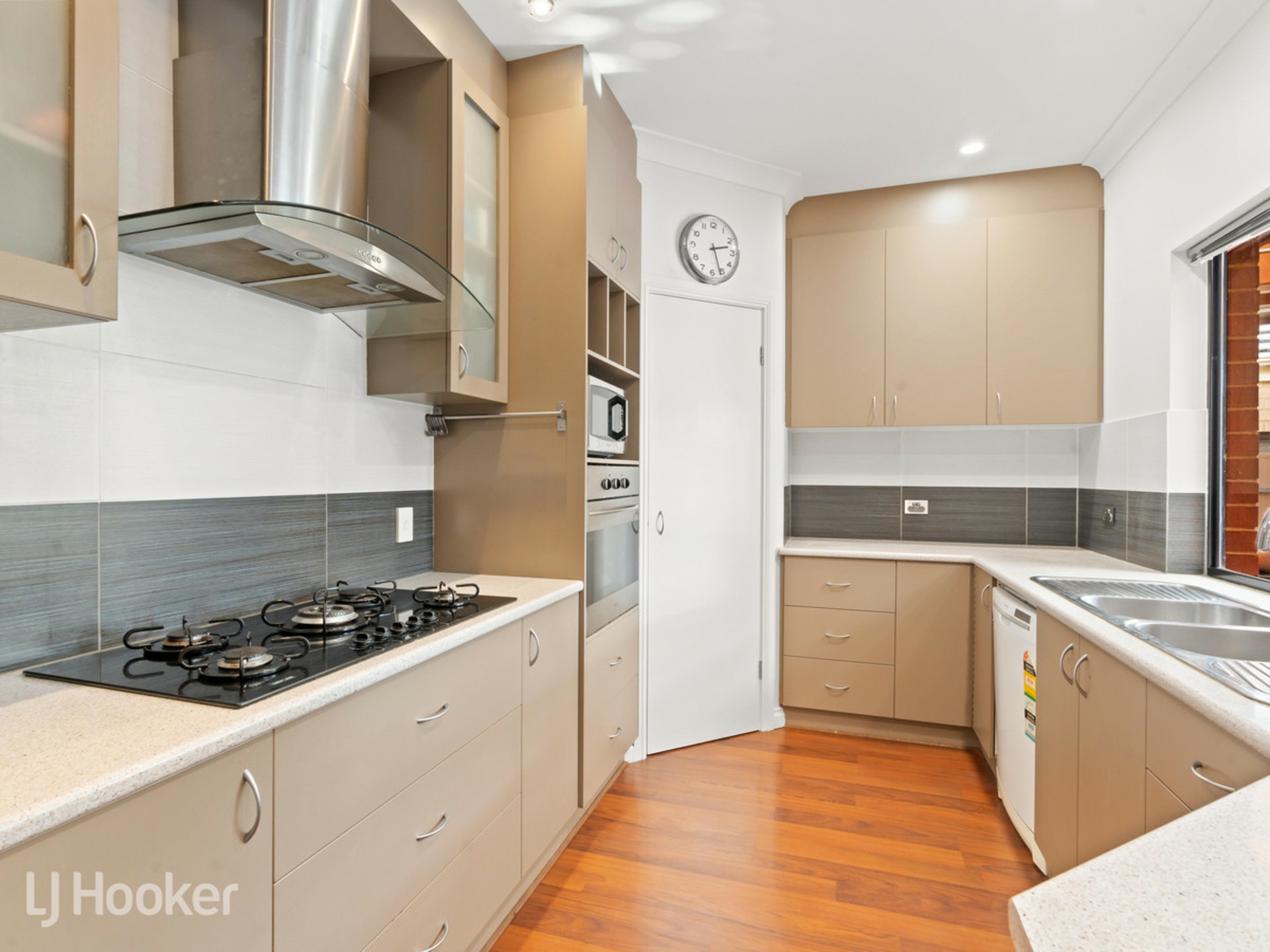 13A Melinda Crescent, PARADISE