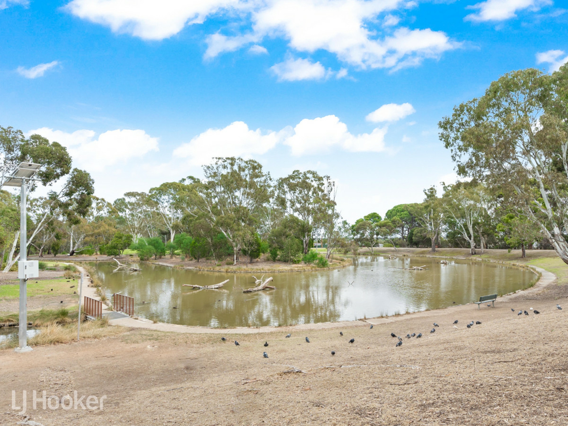 13A Melinda Crescent, PARADISE