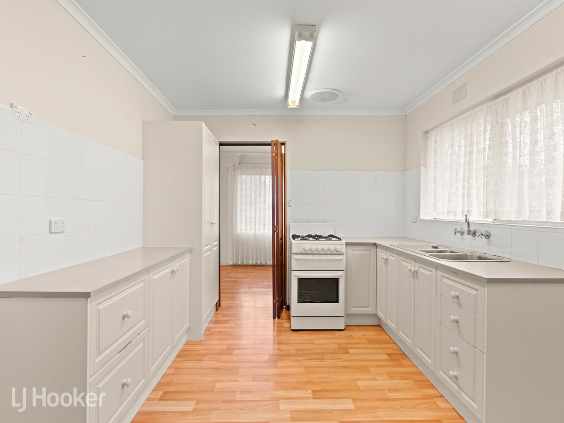 43B Brookvale Road, WINDSOR GARDENS