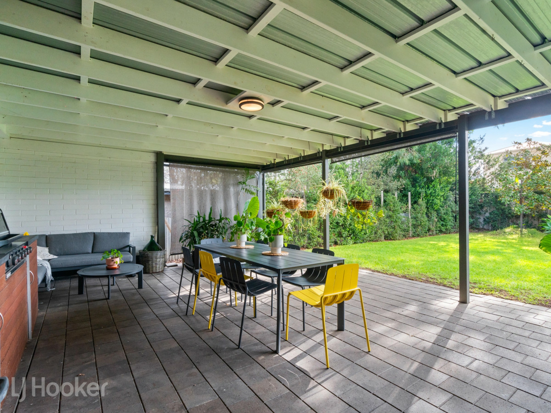 16 Tindara Avenue, WINDSOR GARDENS