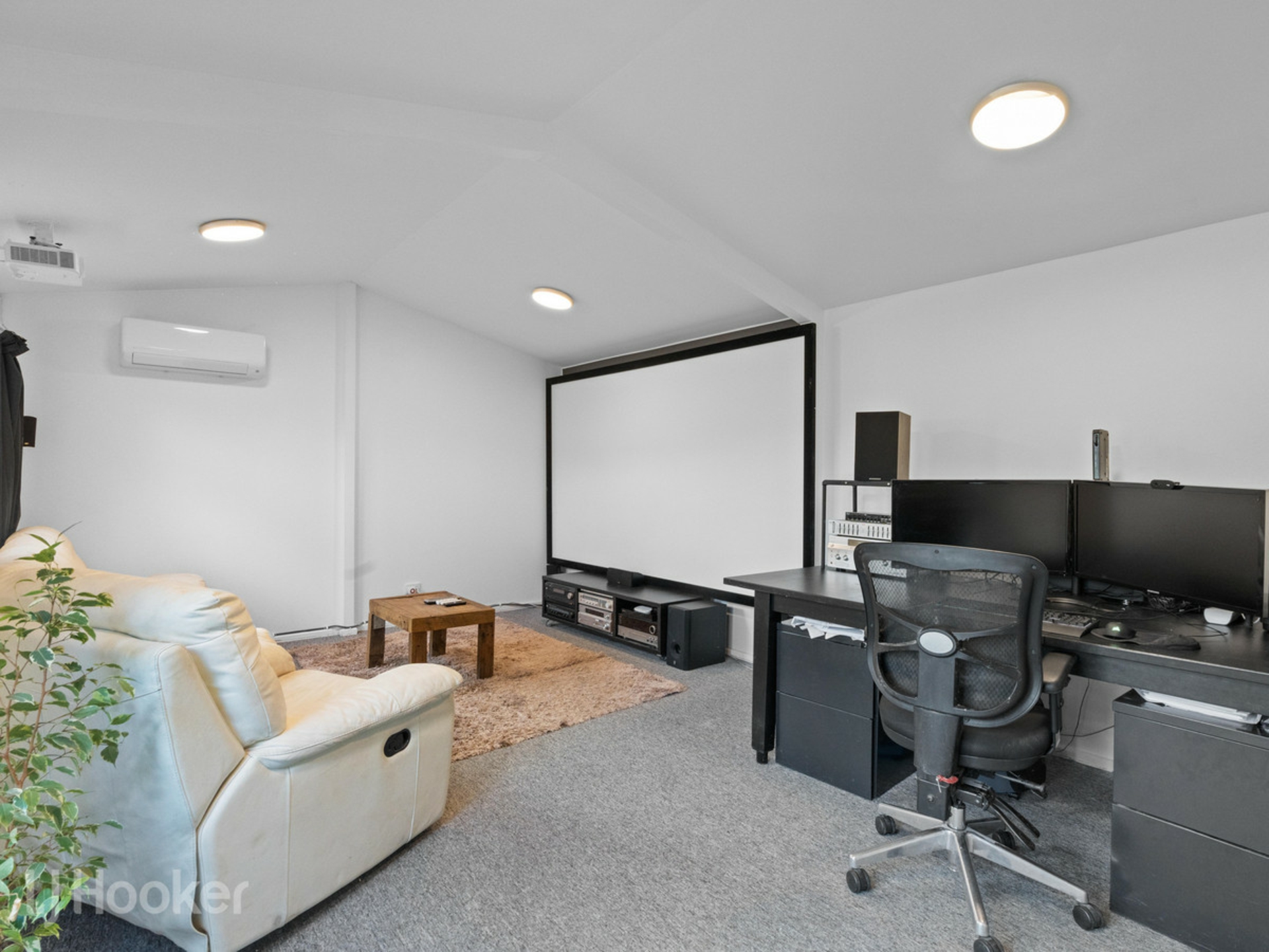 16 Tindara Avenue, WINDSOR GARDENS