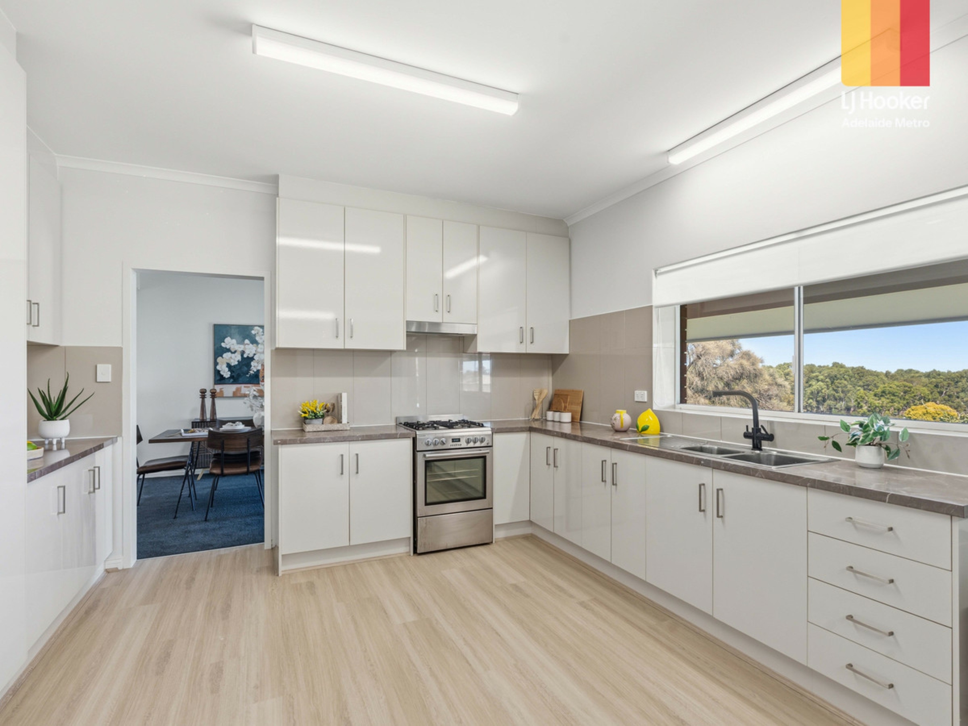 28 Tristania Terrace — photo 8 of 30