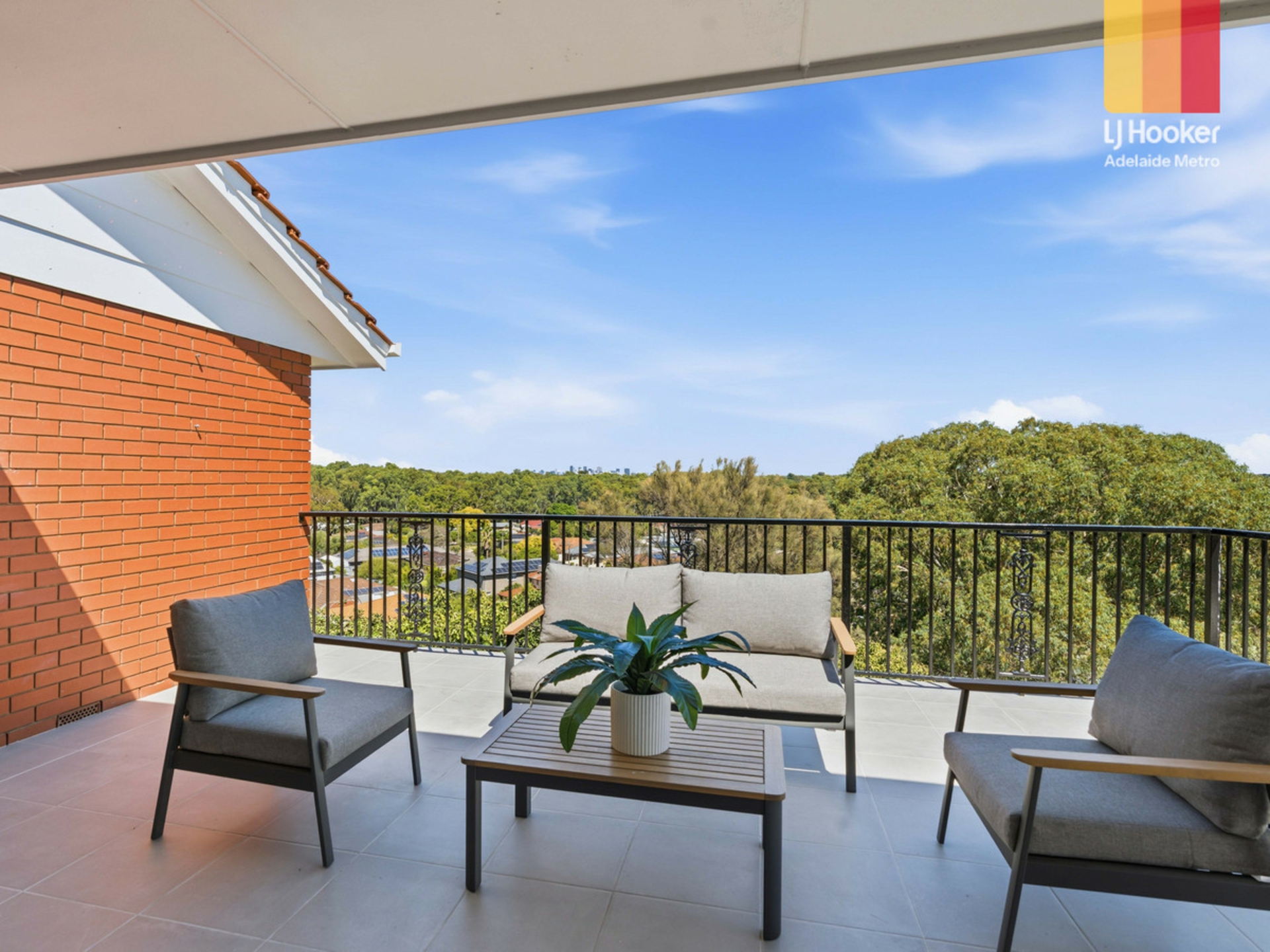 28 Tristania Terrace — photo 14 of 30