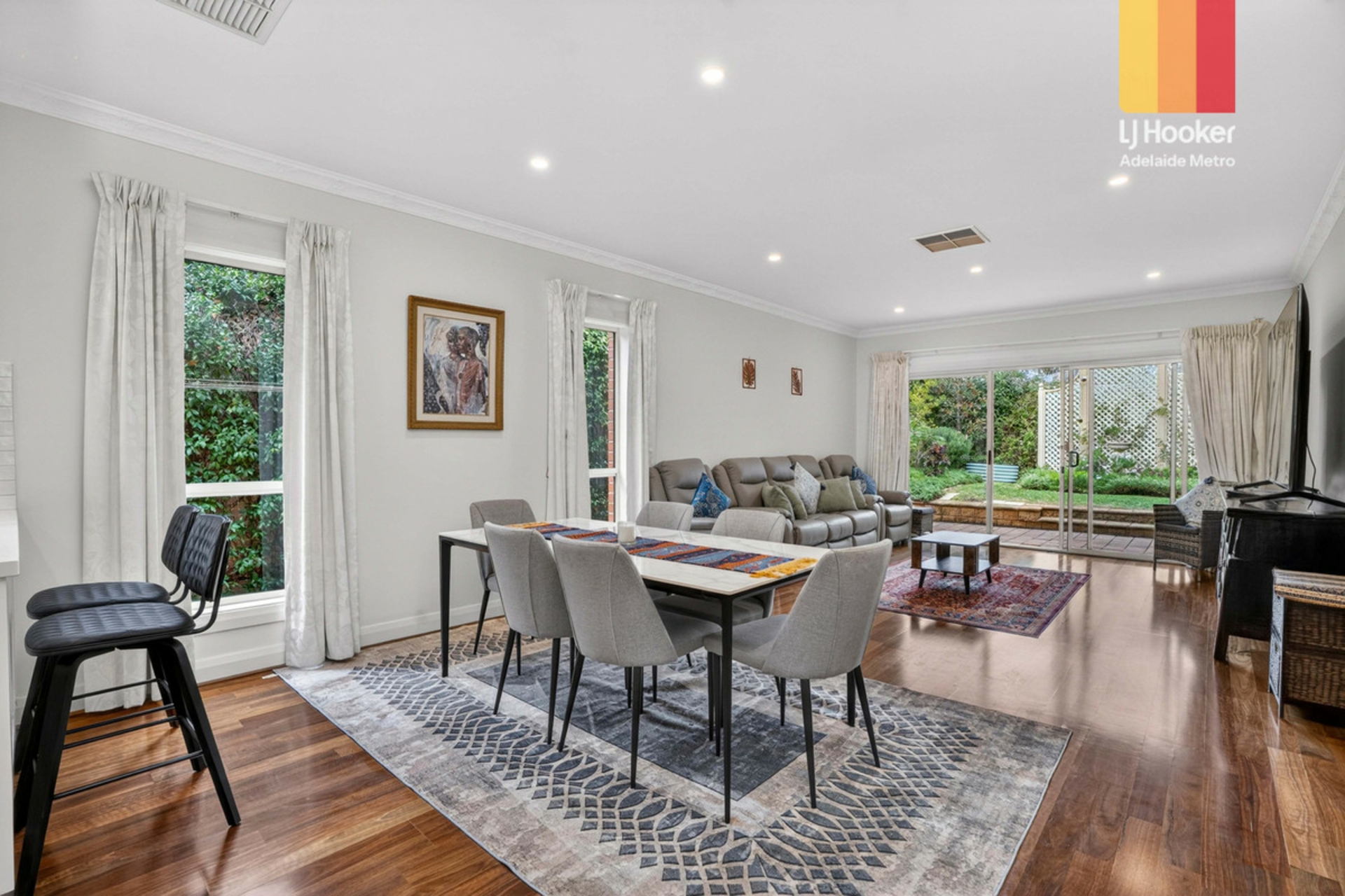 24 Roslind Street — photo 2 of 19