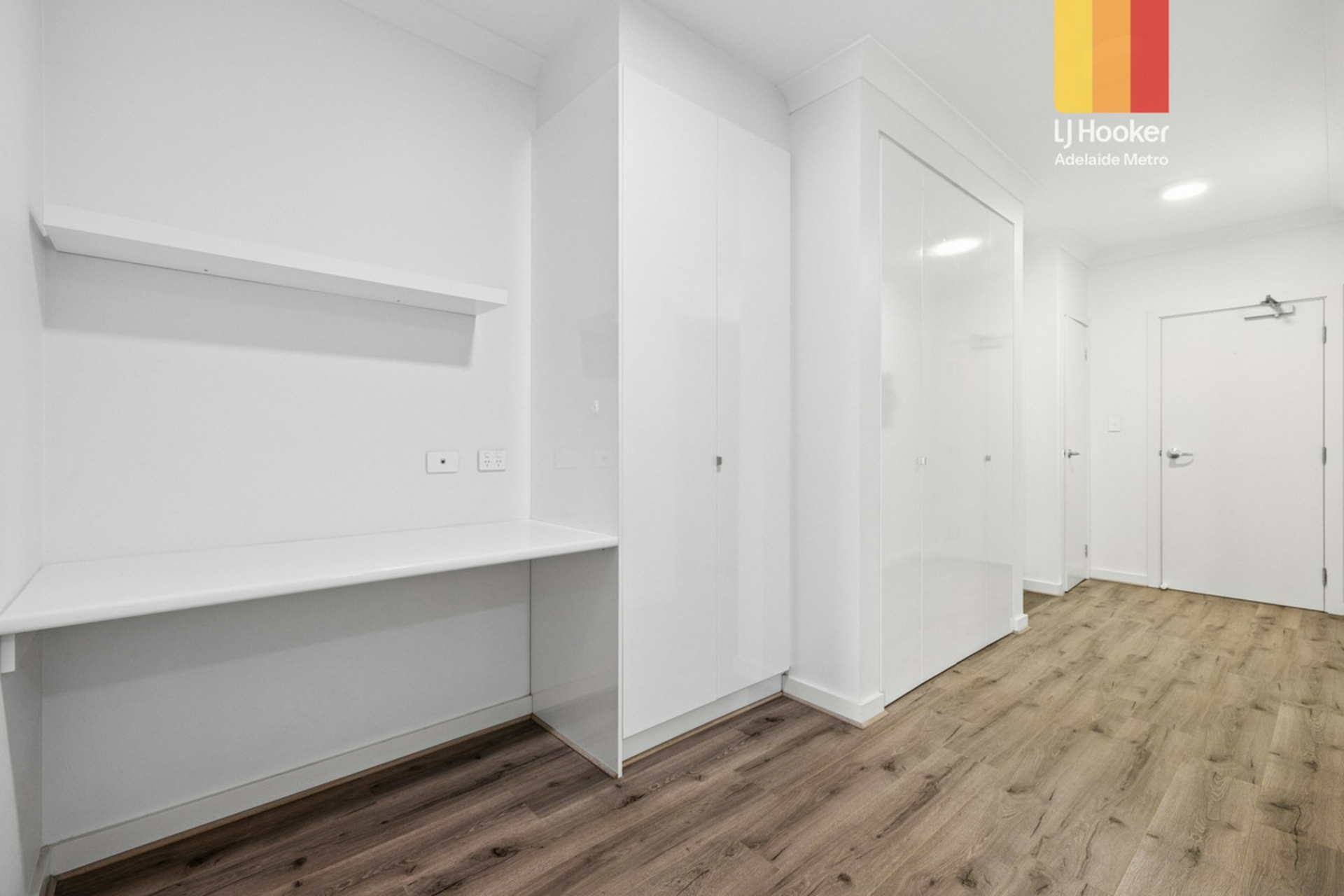 18/9 Arabella Court — photo 12 of 19