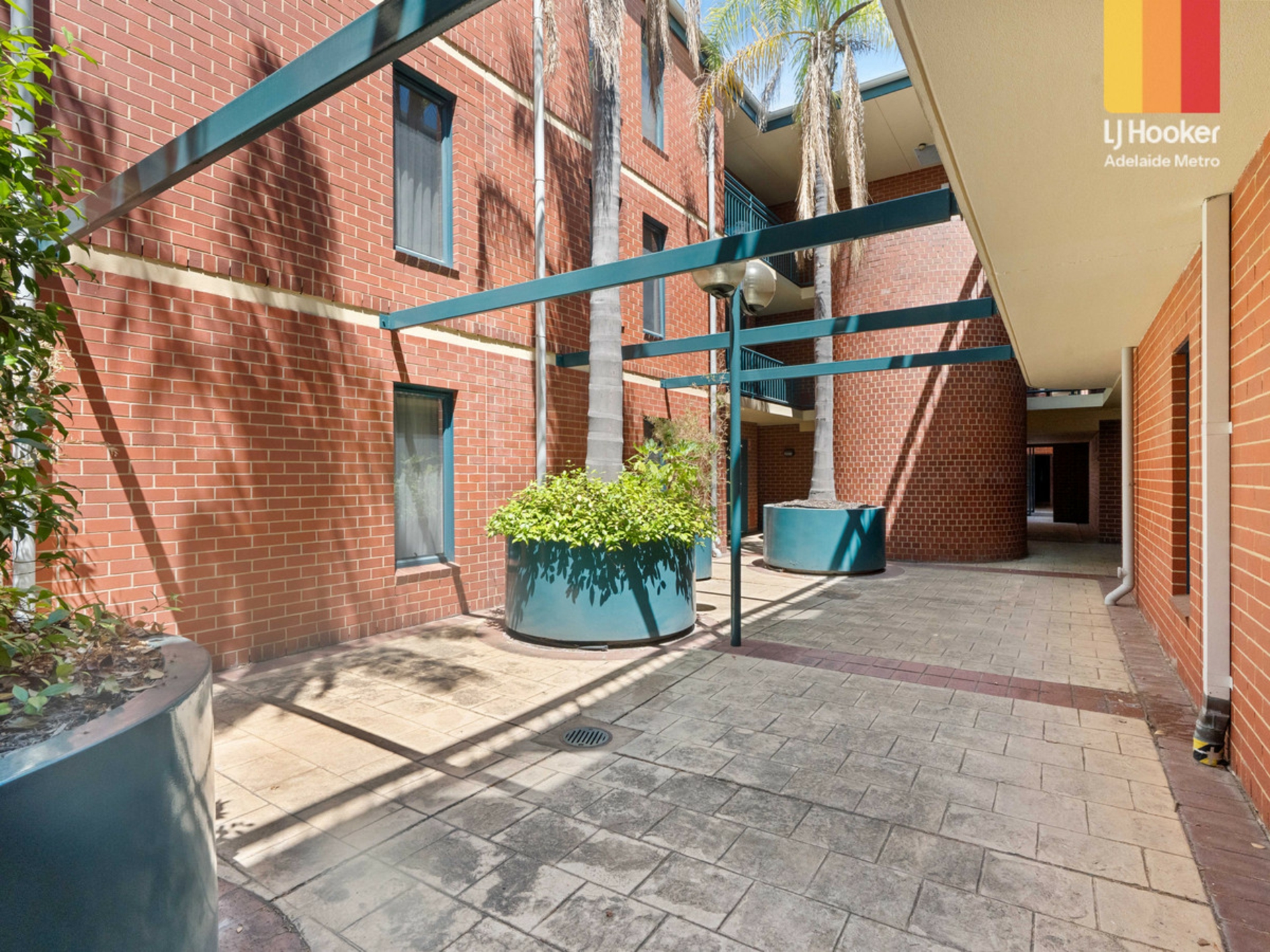 107/255 Hindley Street — photo 8 of 11