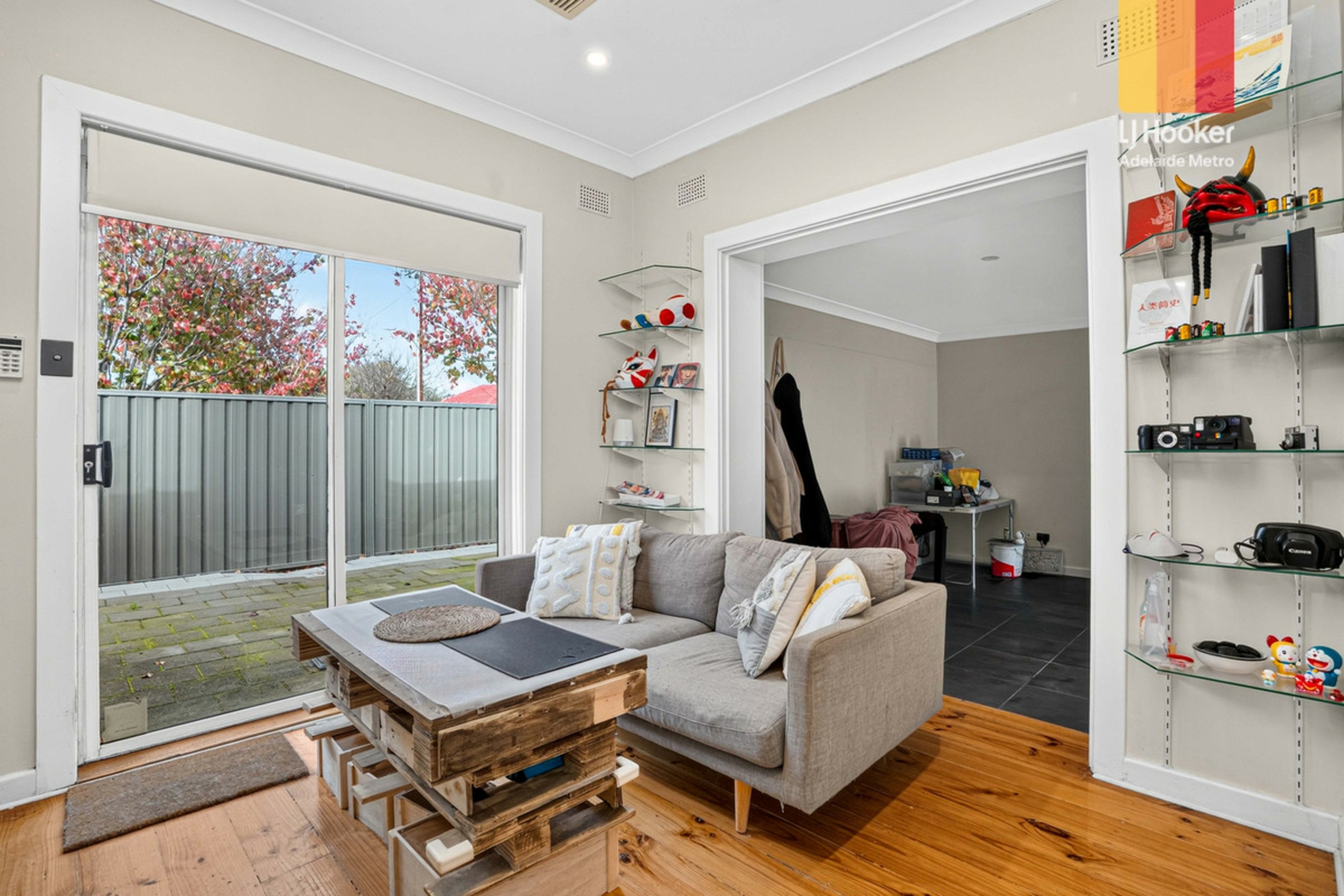 20 Filmer Avenue — photo 4 of 15