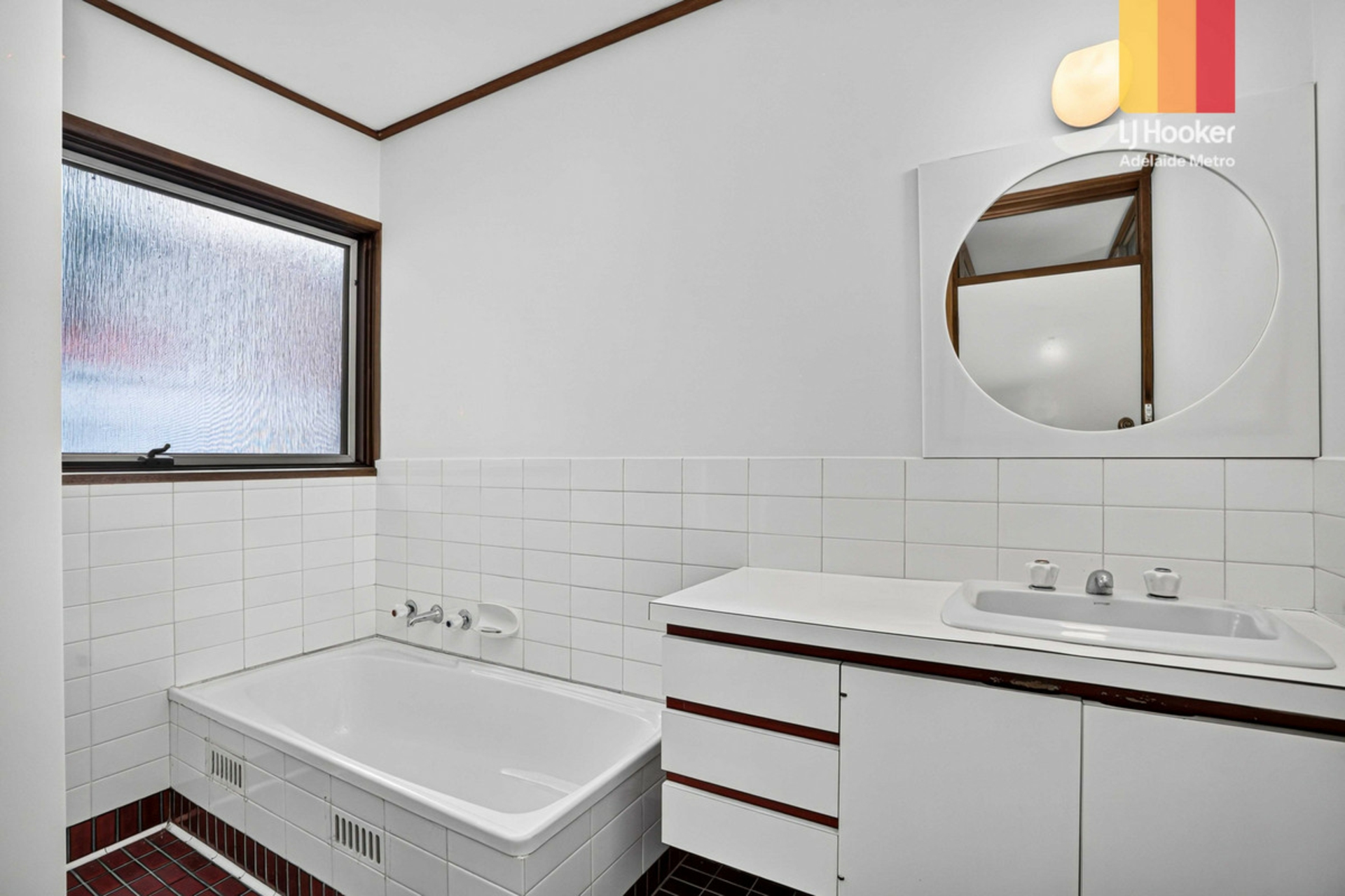 4/211 O G Road — photo 10 of 18