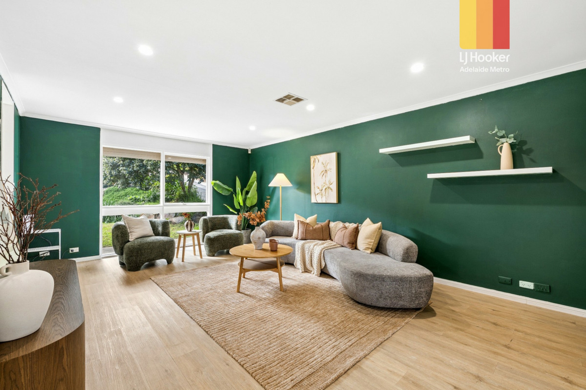 30 Melaleuca Drive — photo 3 of 27