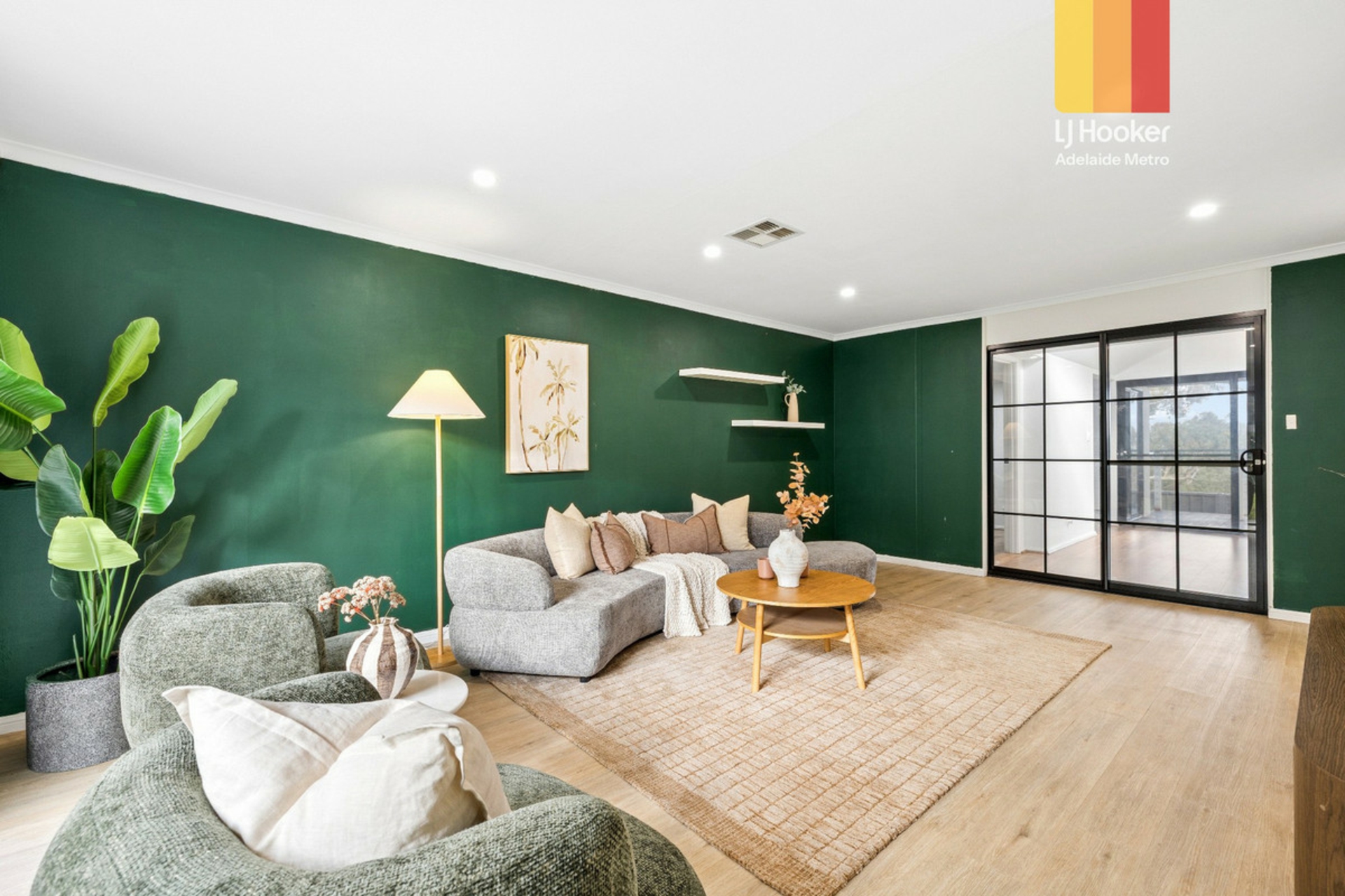 30 Melaleuca Drive — photo 4 of 27