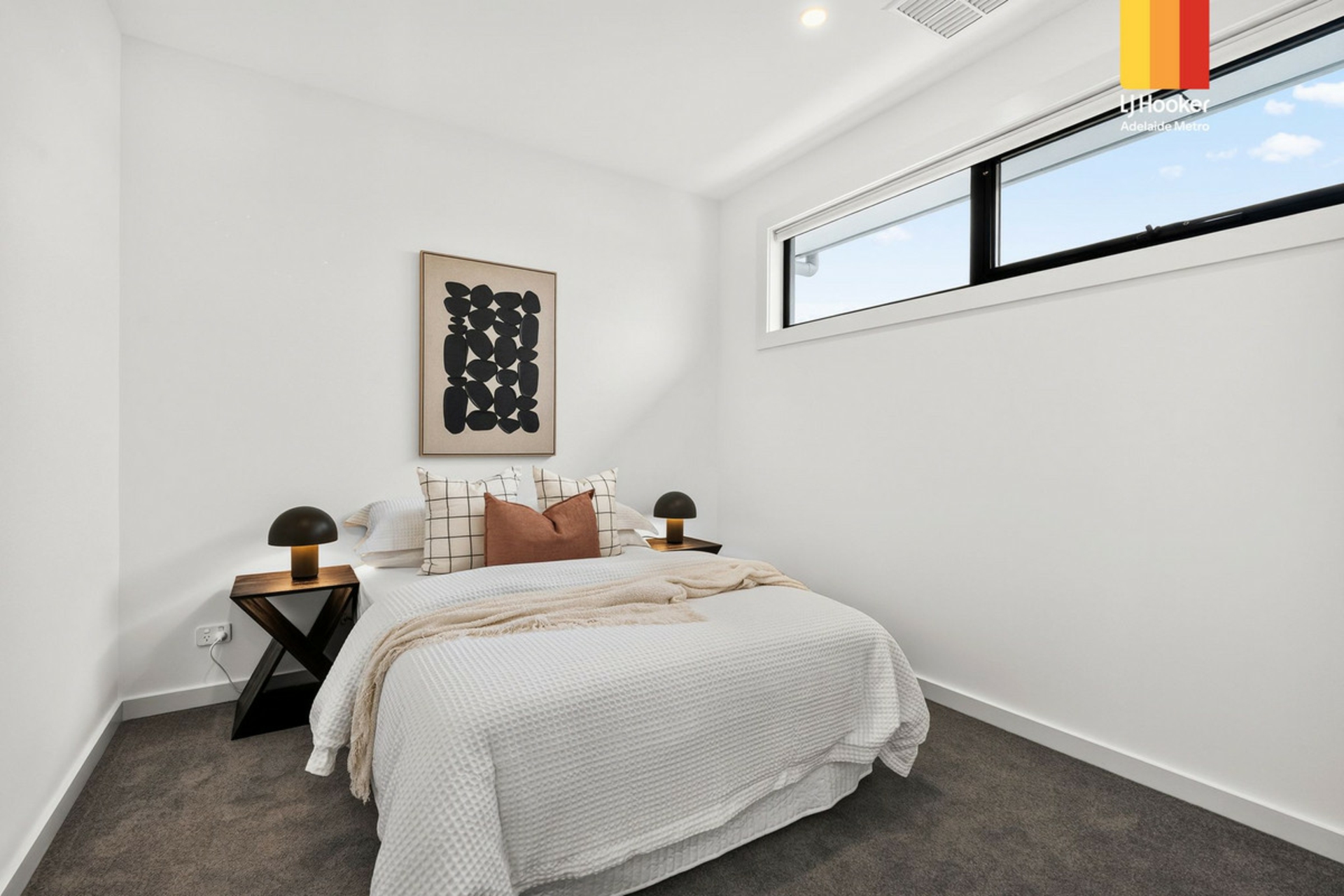 38 Seaton Terrace — photo 18 of 24