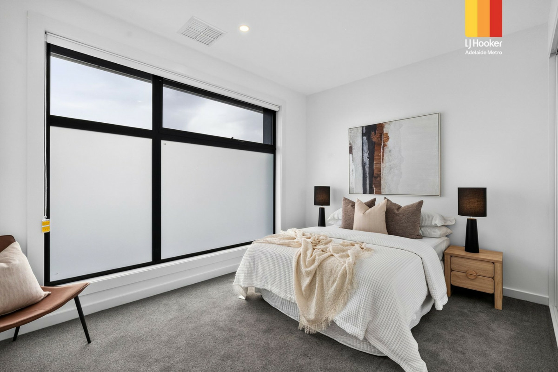 38 Seaton Terrace — photo 19 of 24