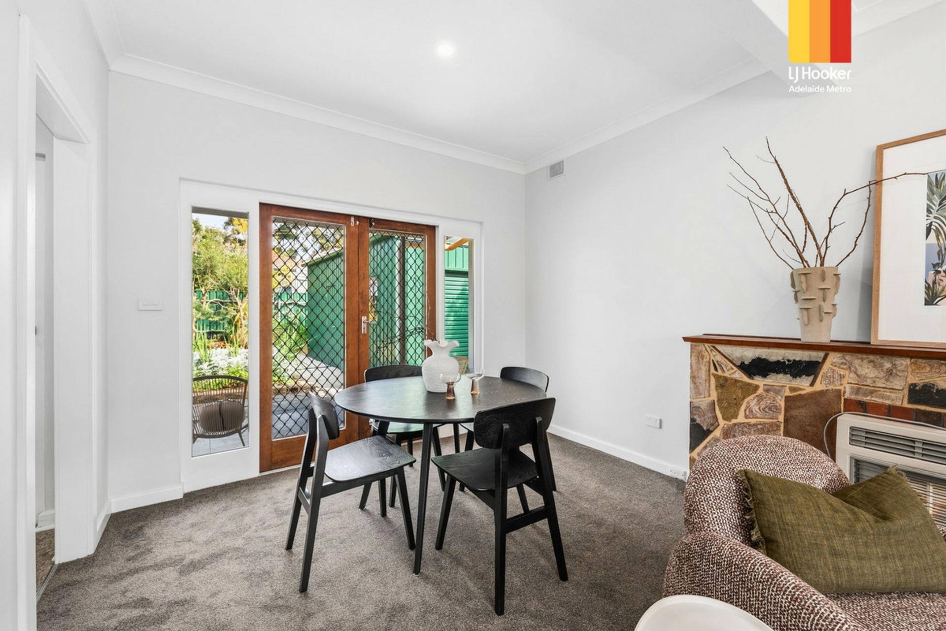 2 Thelma Street — photo 9 of 24