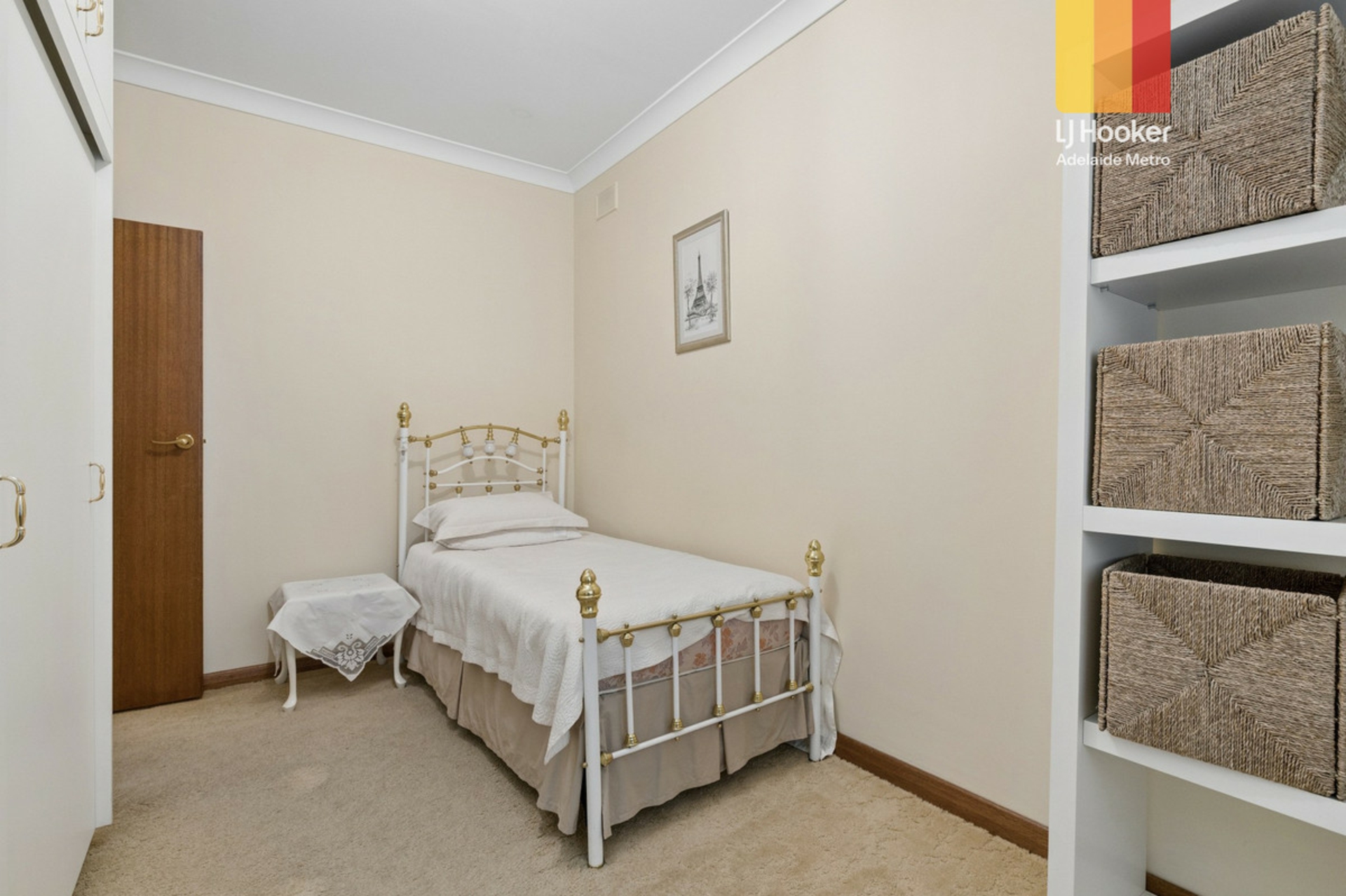 11 Castle Street — photo 16 of 27