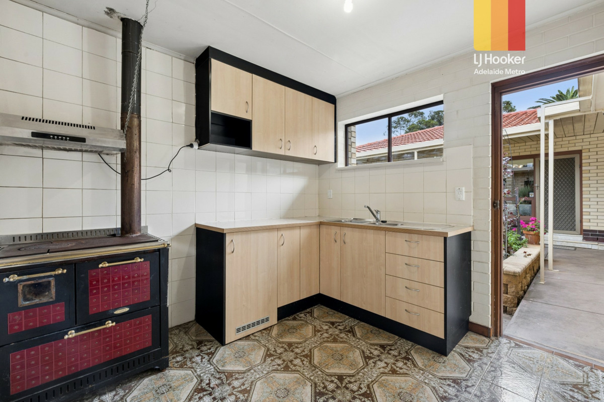 11 Castle Street — photo 24 of 27