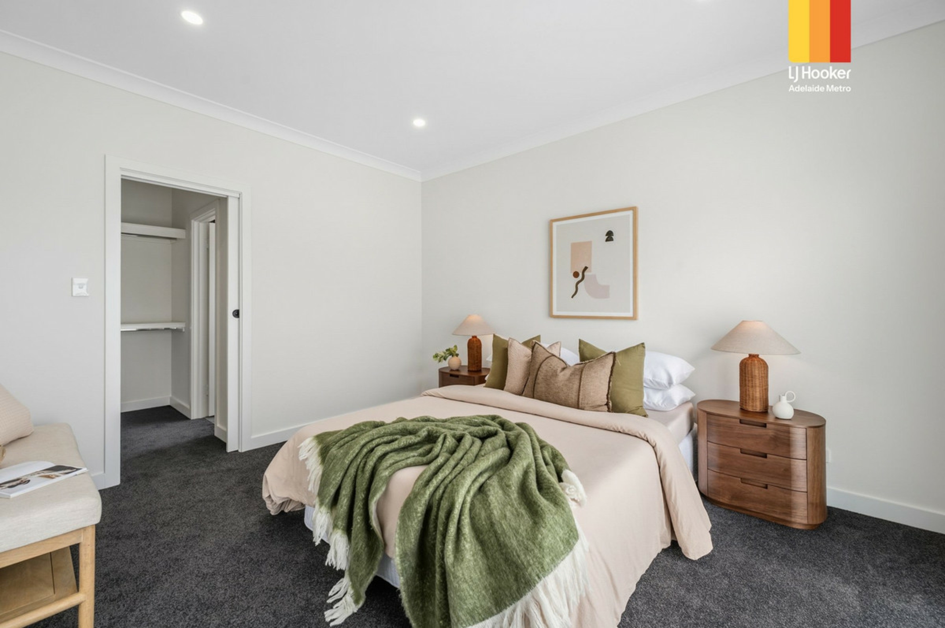 26 & 26B Valetta Road — photo 10 of 19