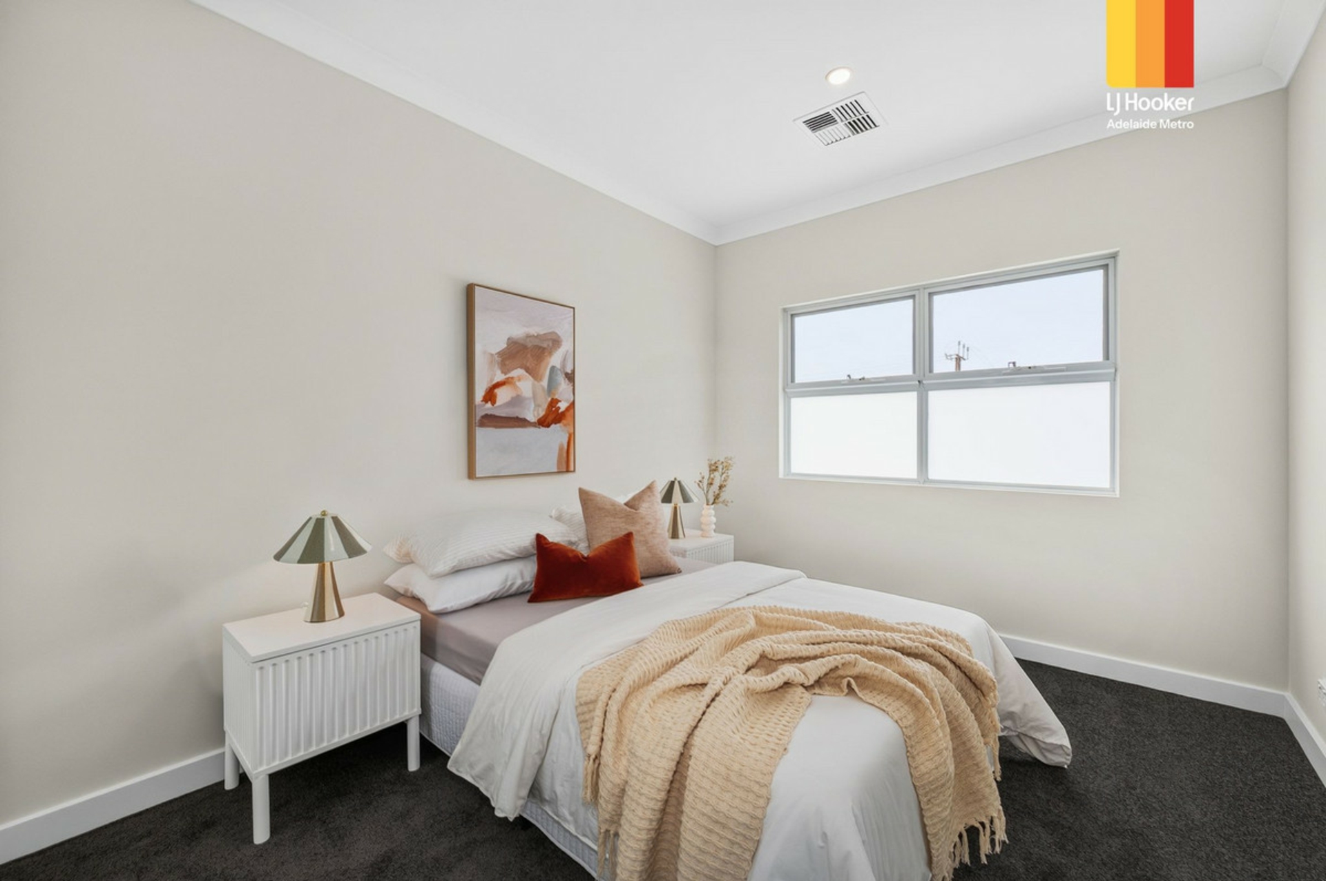 26 & 26B Valetta Road — photo 13 of 19