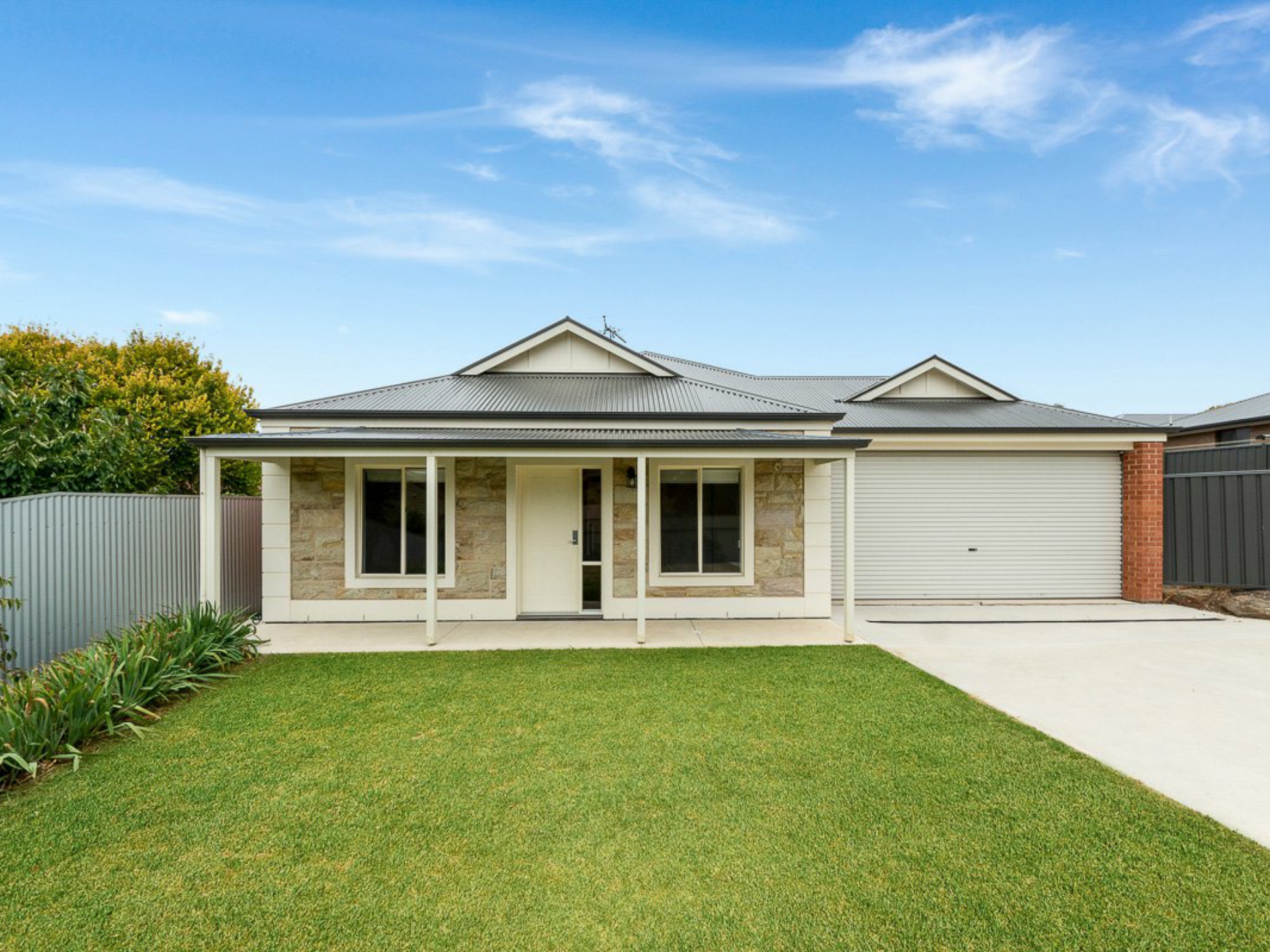 2/1 Woodside Road Lobethal SA