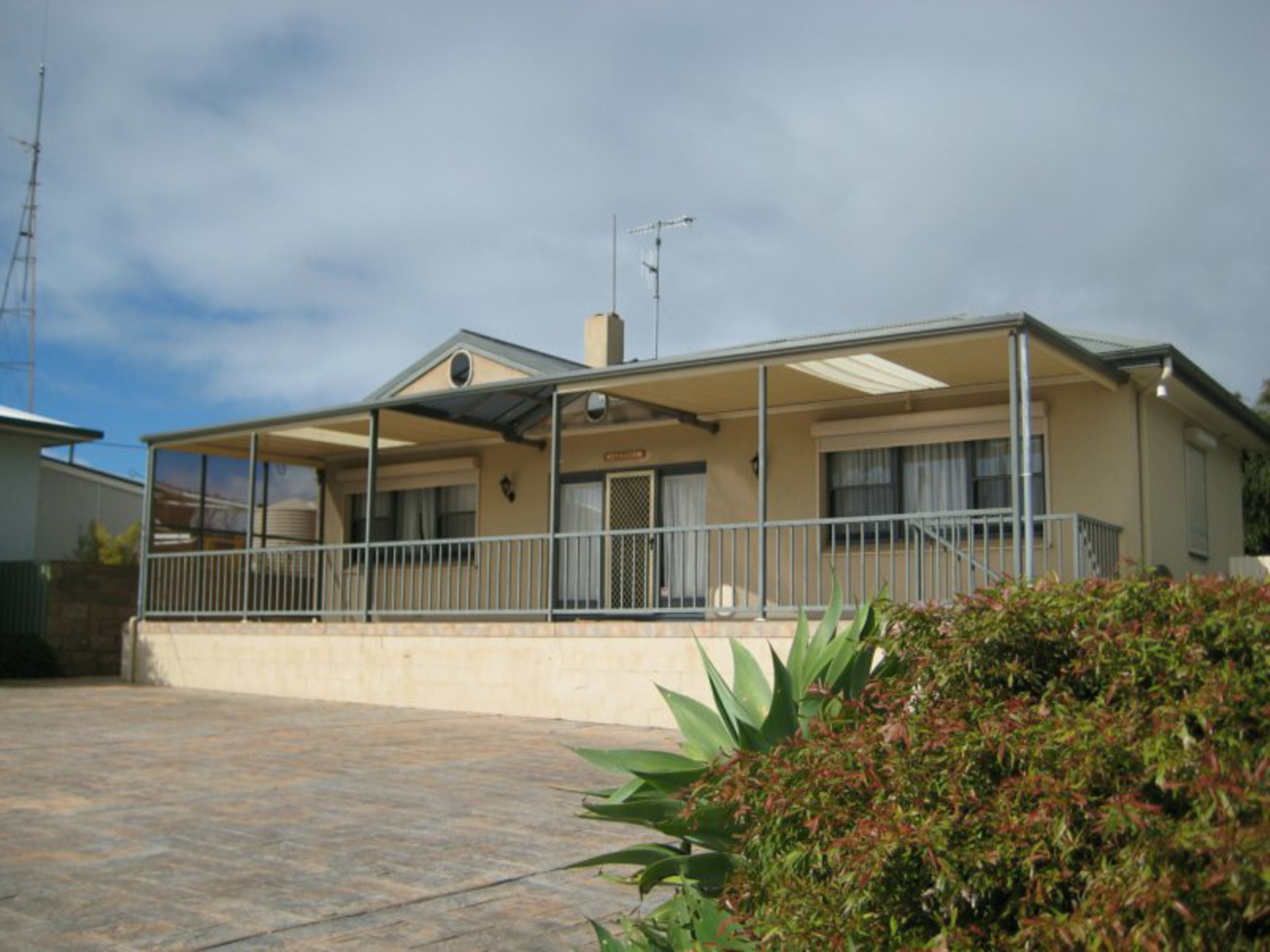 107 Wells Street — photo from LJ Hooker Mount Barker