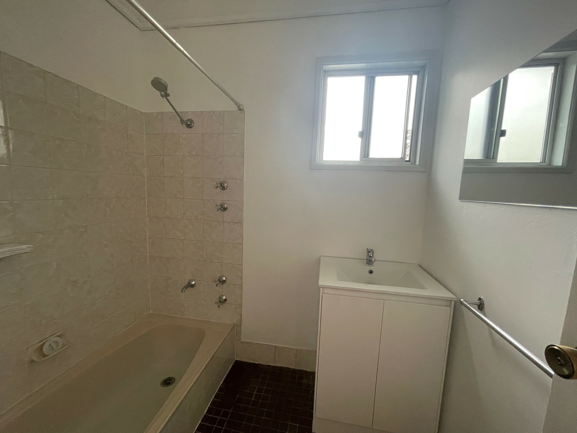 9 Fulford Terrace, LITTLEHAMPTON