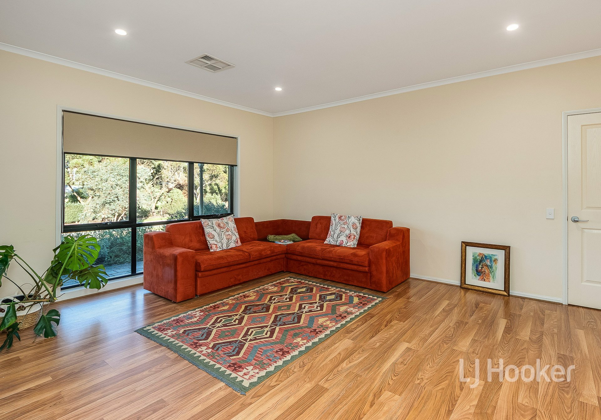 5 Lady Bute Drive — photo 10 of 26