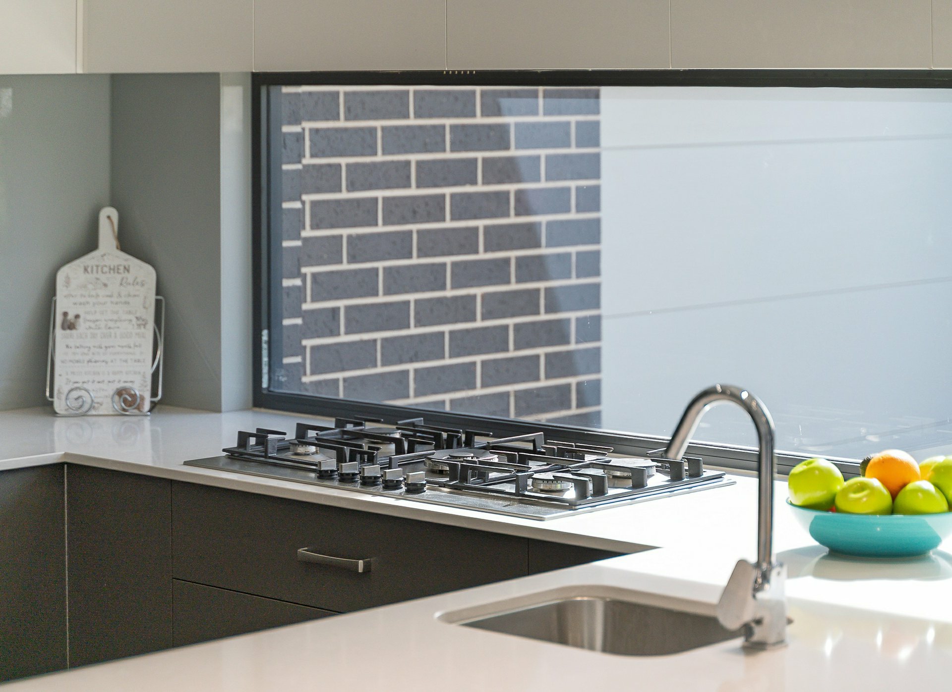 31 Cleland Street — photo 6 of 30