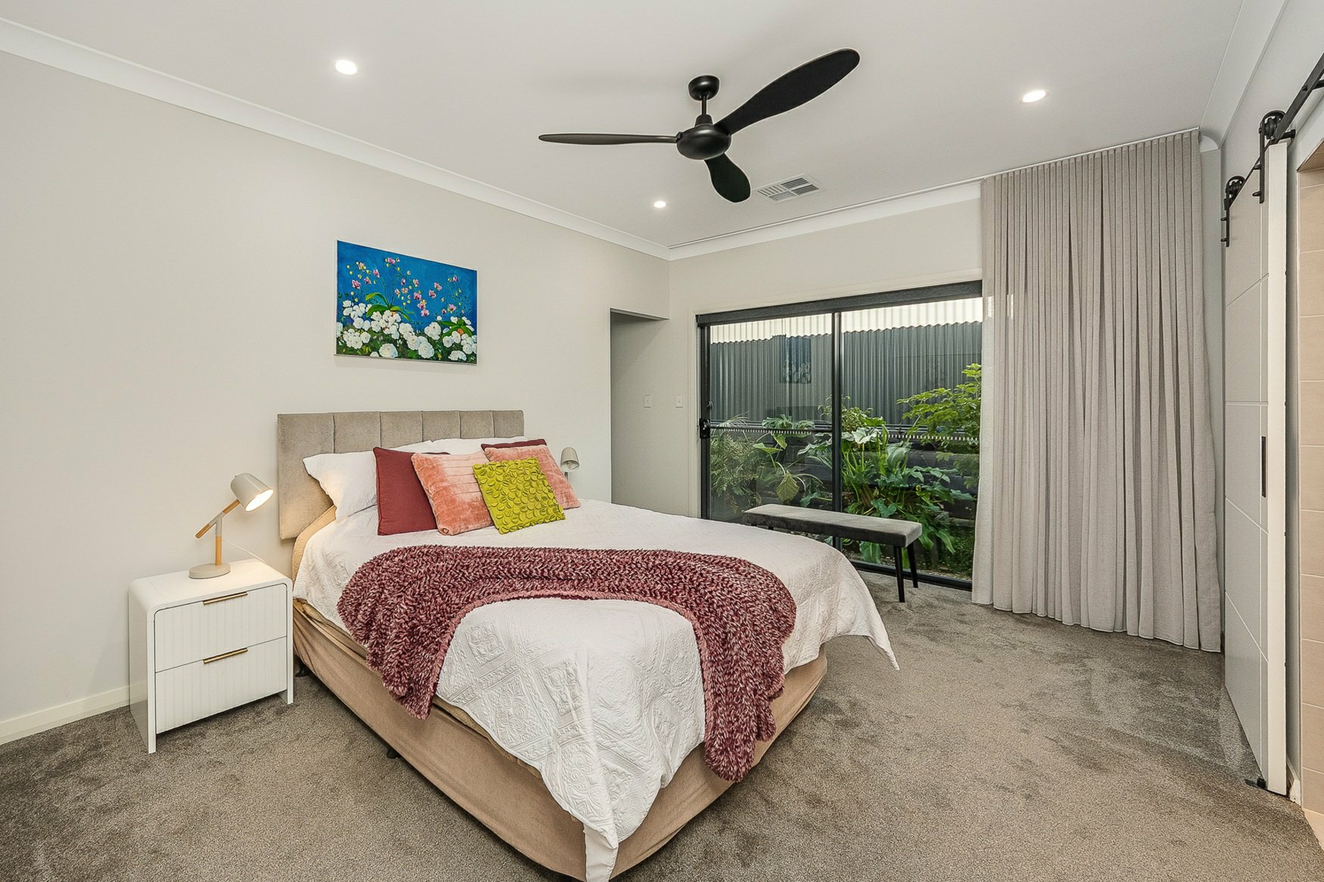 31 Cleland Street — photo 15 of 30
